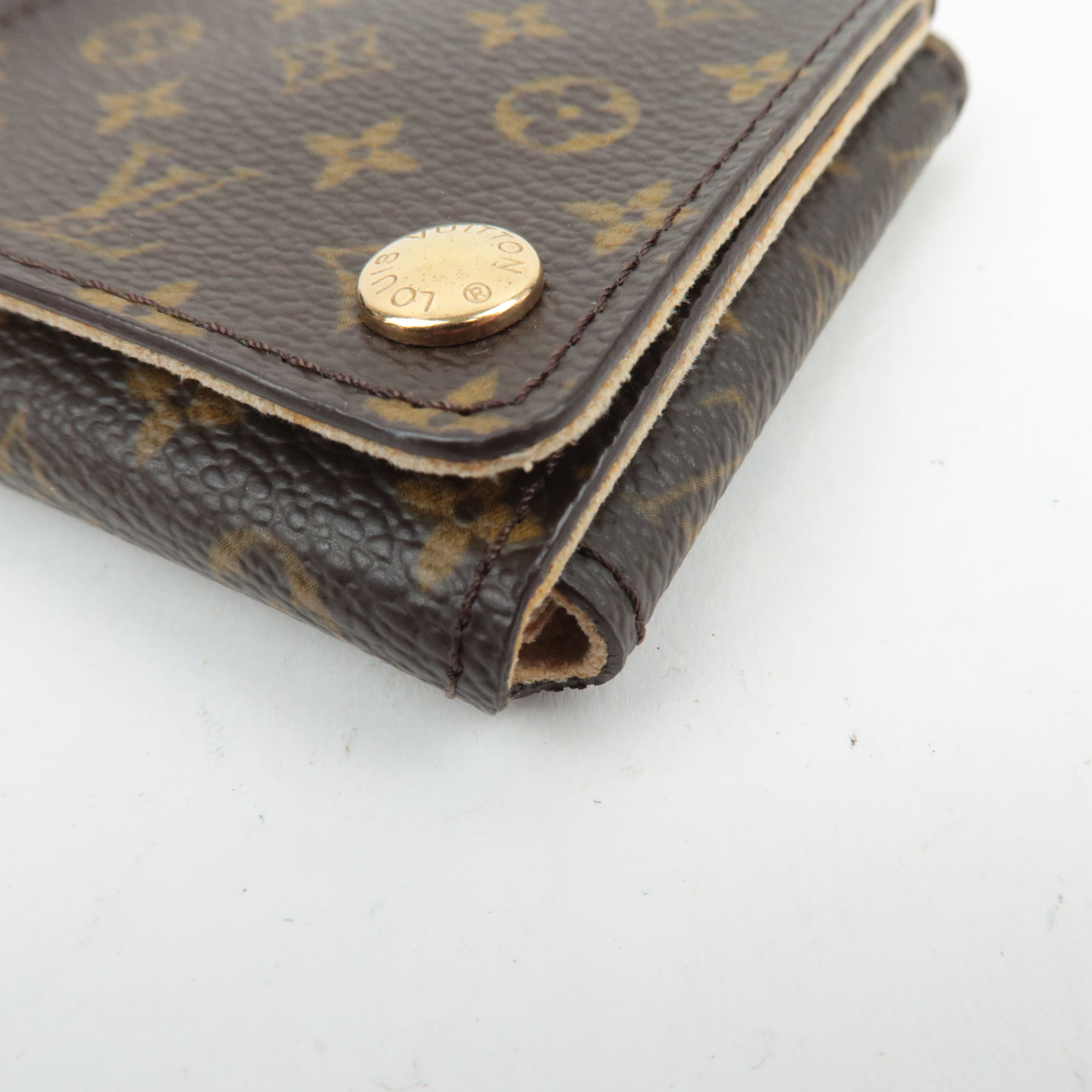 Louis Vuitton Monogram Jewelry Case For Necklaces SN3048
