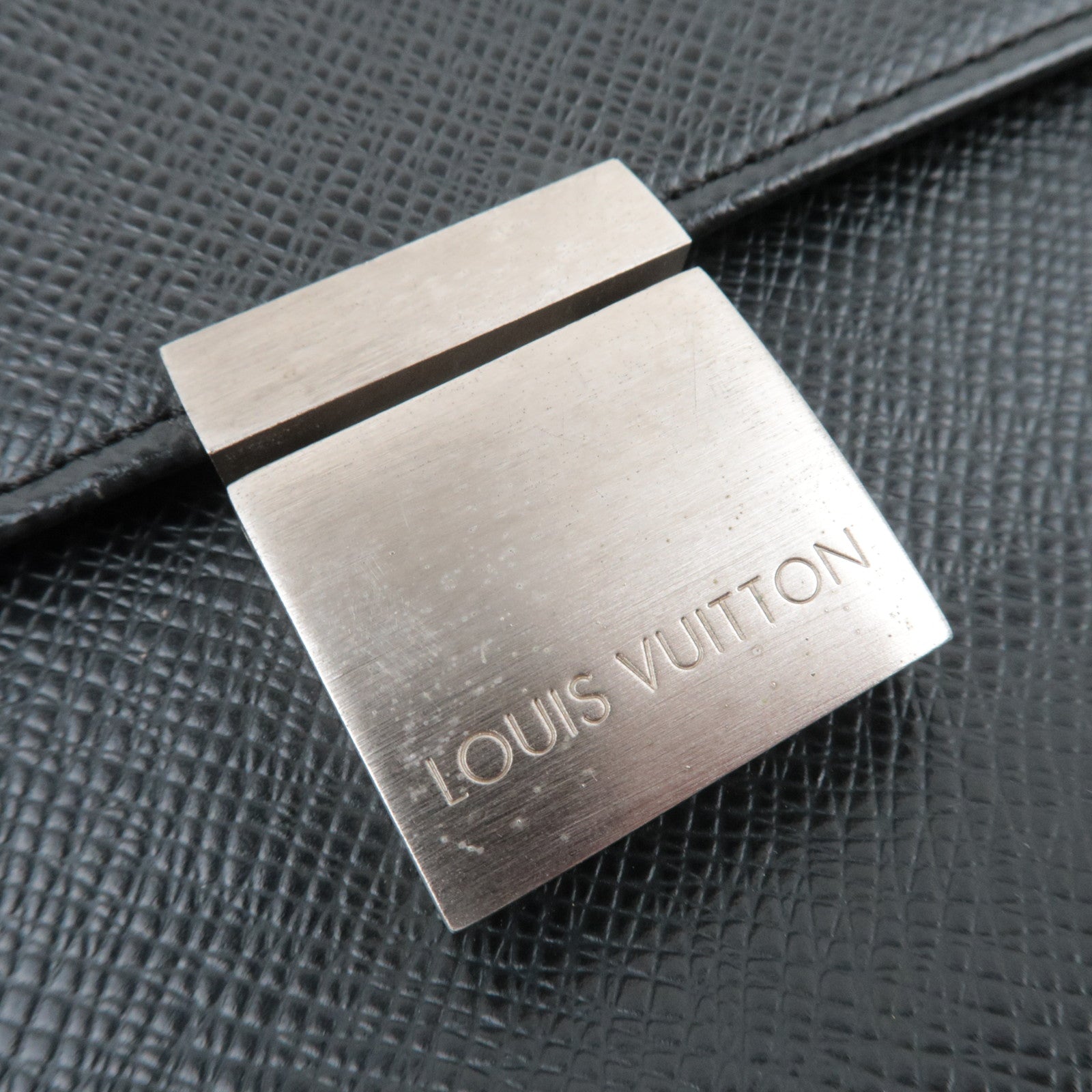 Louis Vuitton Taiga Selenga Clutch Bag Ardoise M30782
