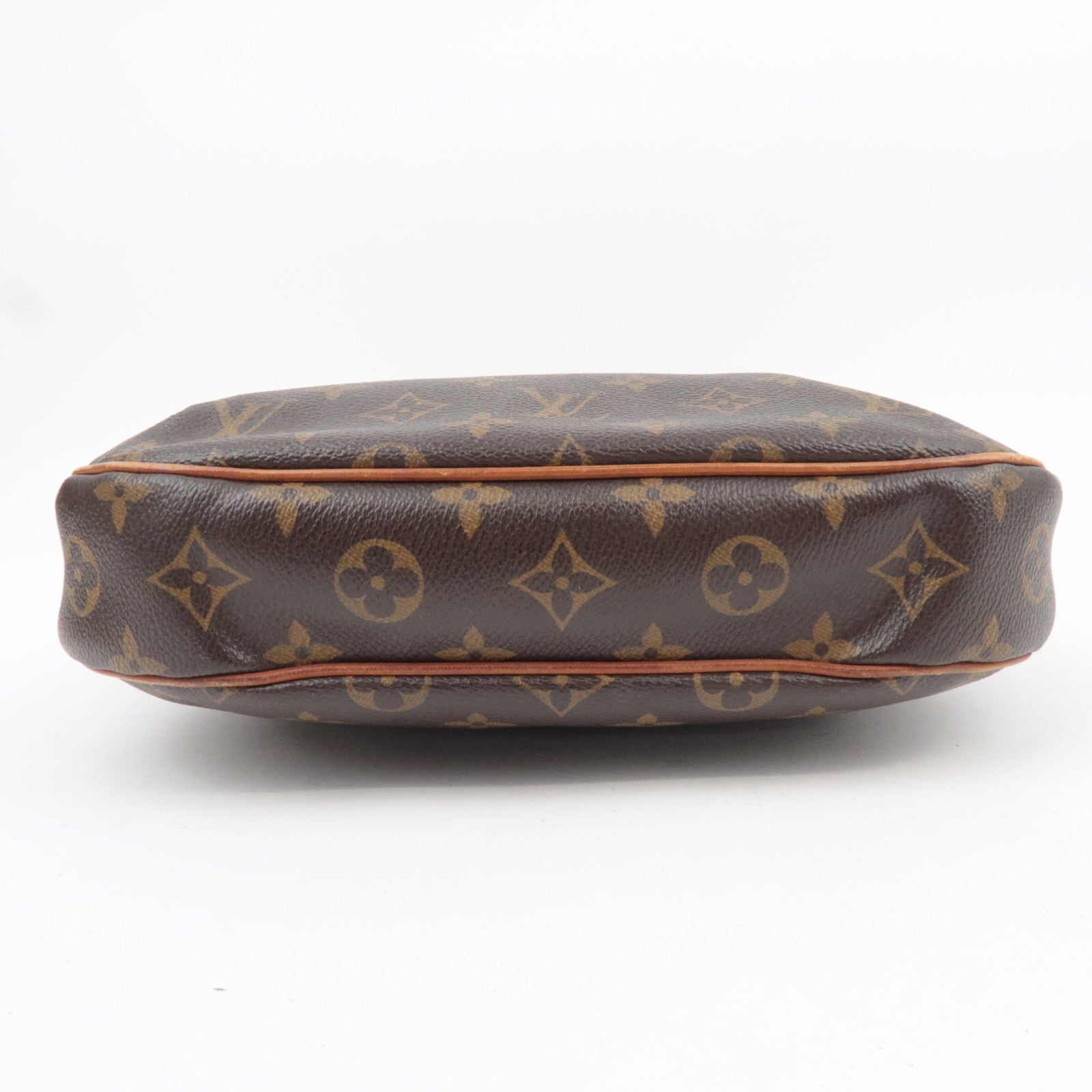 Louis Vuitton Monogram Odeon PM M56390