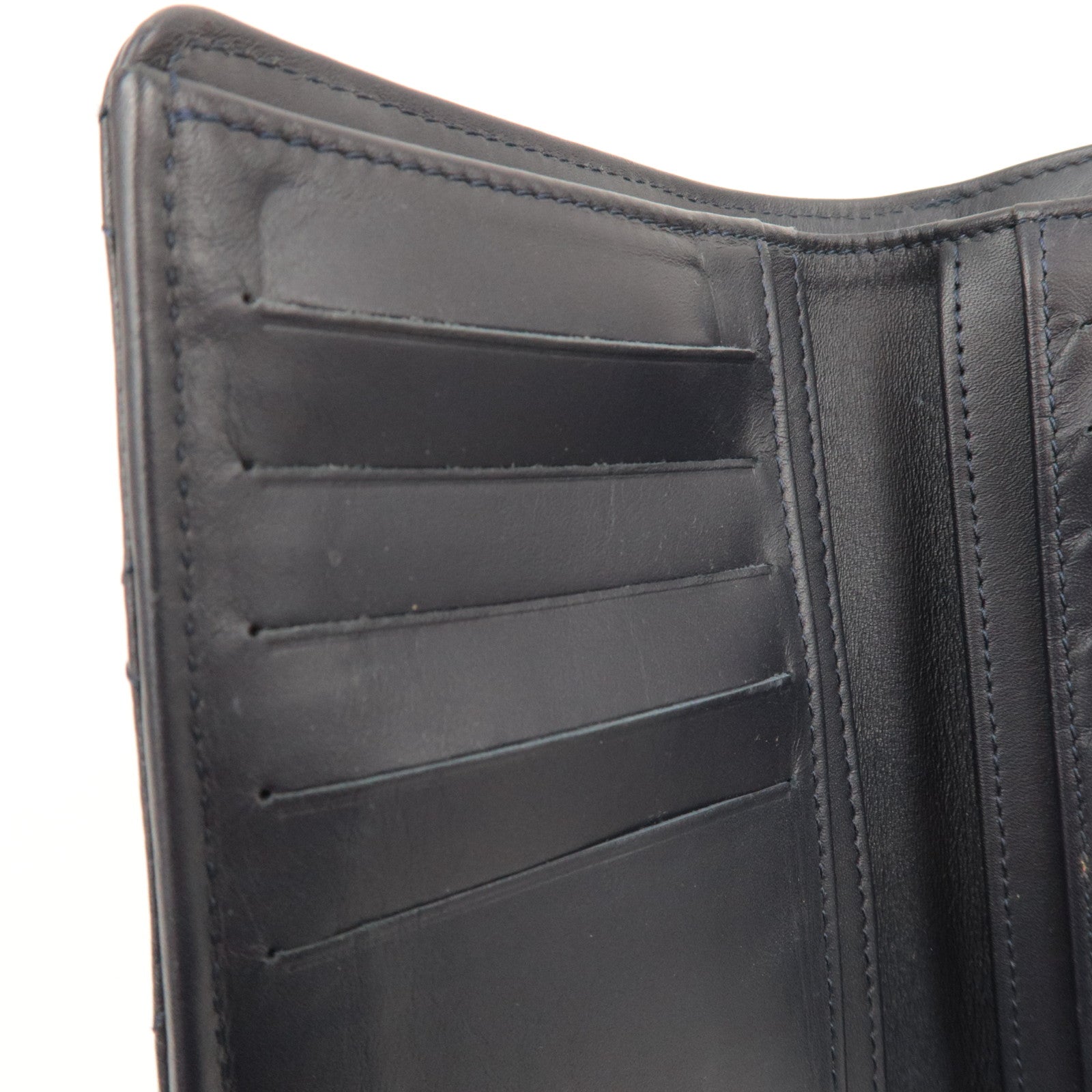 CHANEL Matelasse Bi-Fold Caviar Skin Wallet Dark Navy