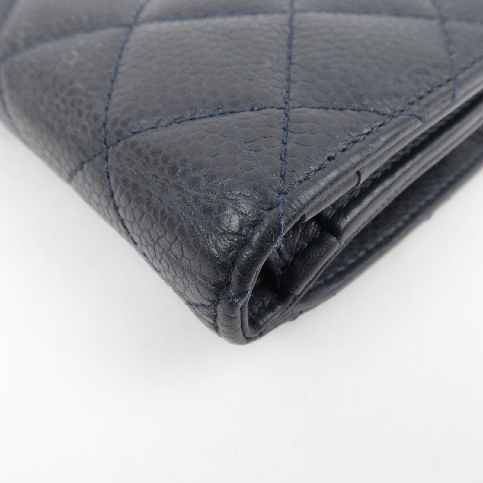 CHANEL Matelasse Bi-Fold Caviar Skin Wallet Dark Navy