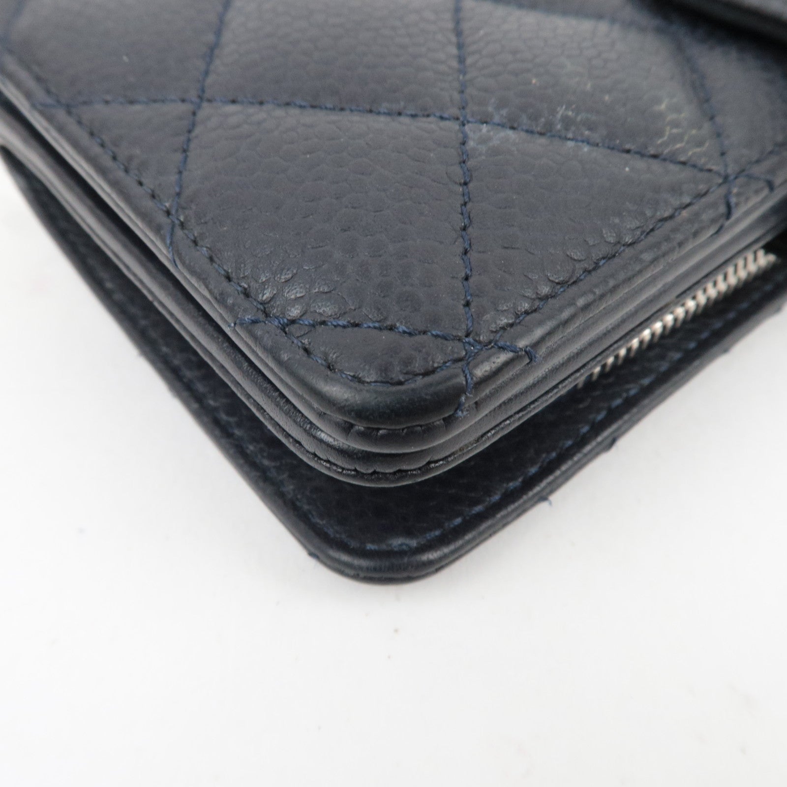 CHANEL Matelasse Bi-Fold Caviar Skin Wallet Dark Navy
