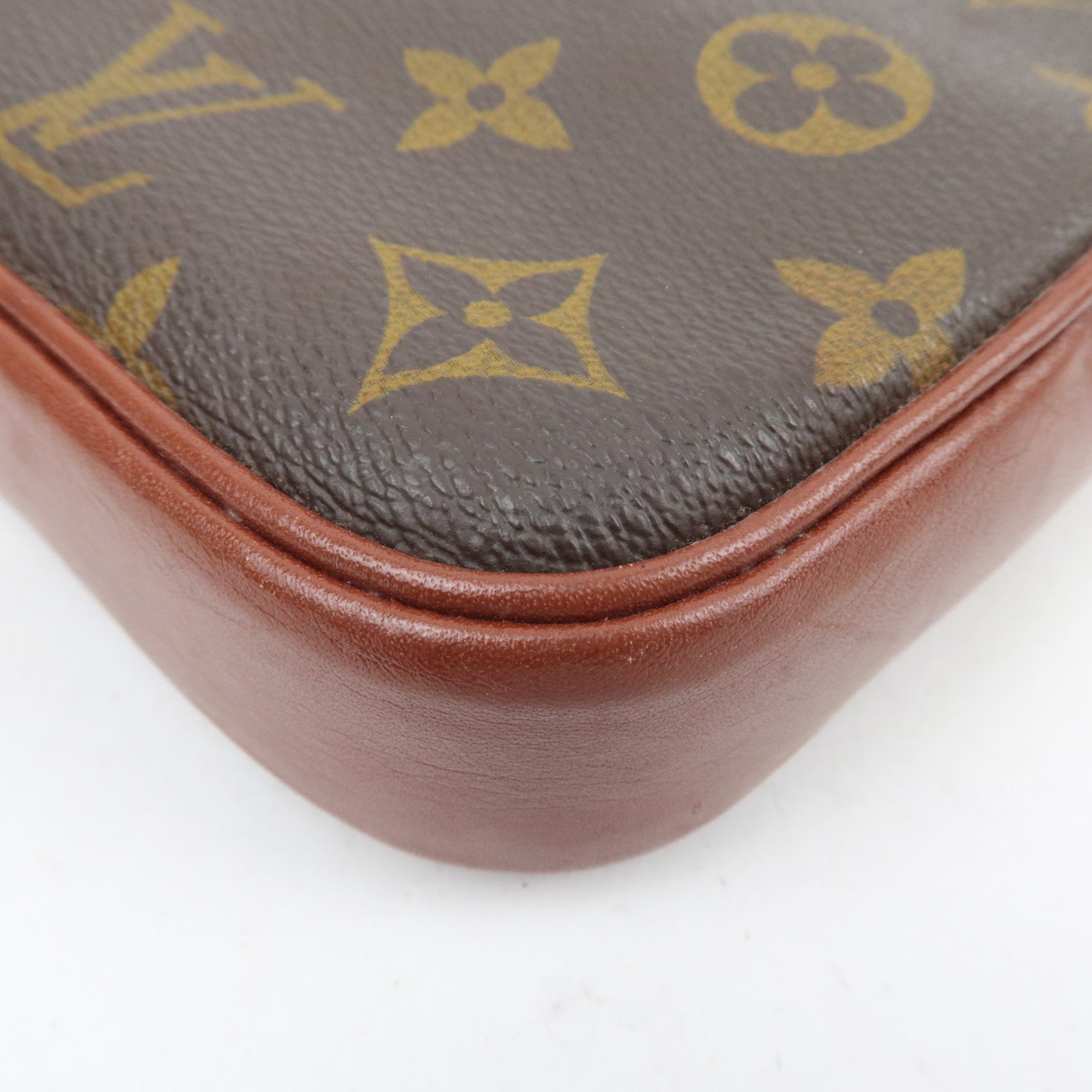 Louis Vuitton Monogram Marly Bandouliere Shoulder Bag M51828