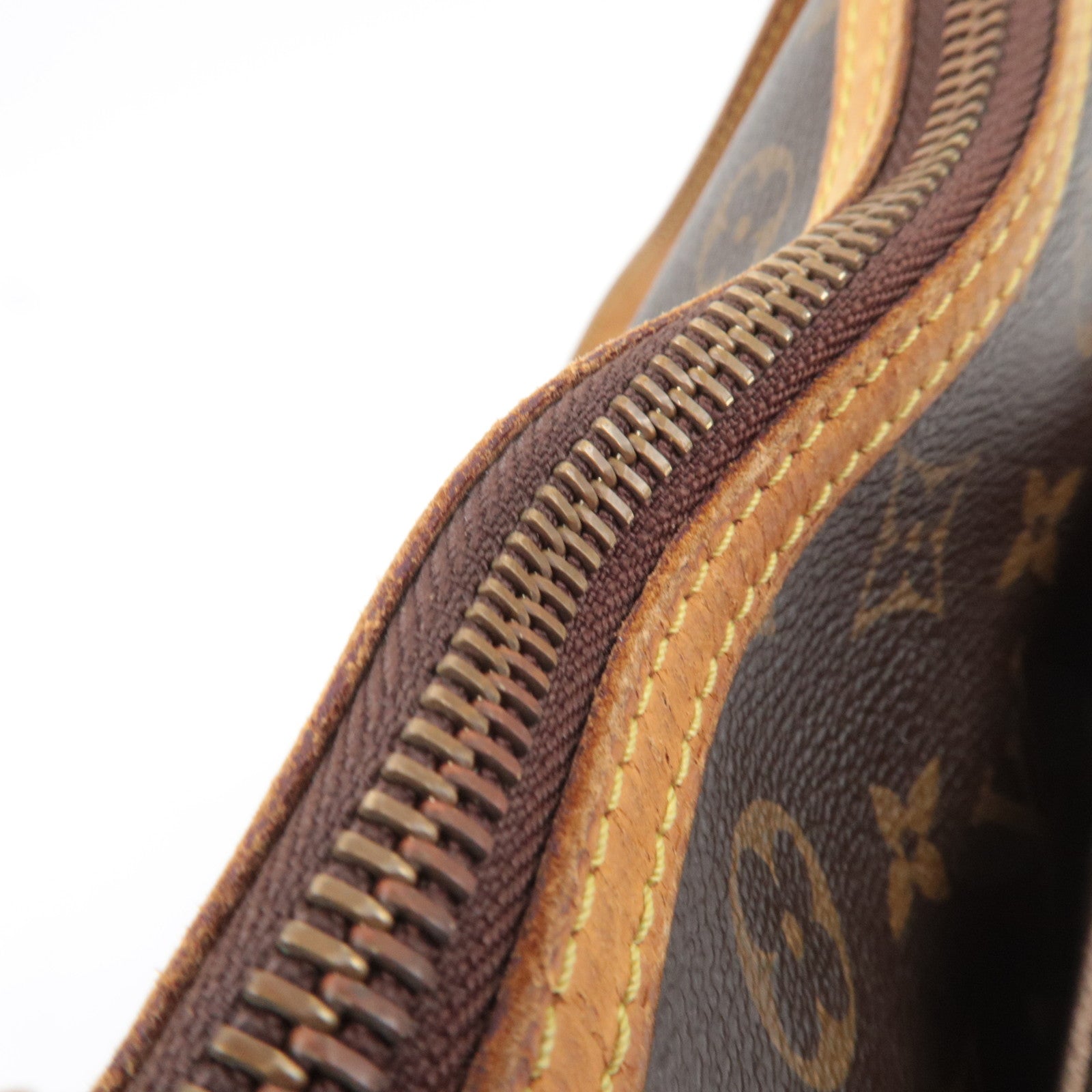 Louis Vuitton Monogram Odeon PM M56390