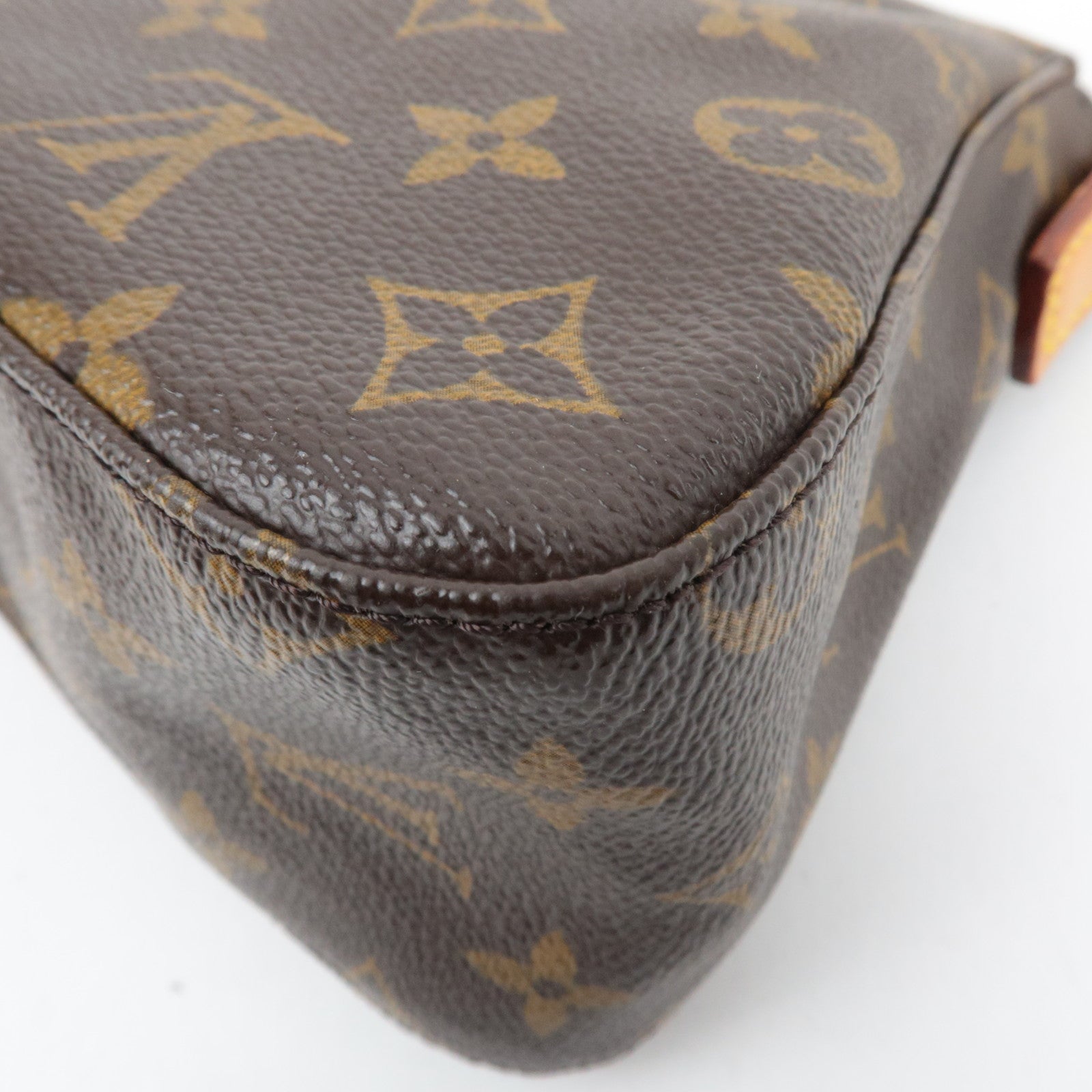 Louis Vuitton Monogram Mini Looping Bag M51147