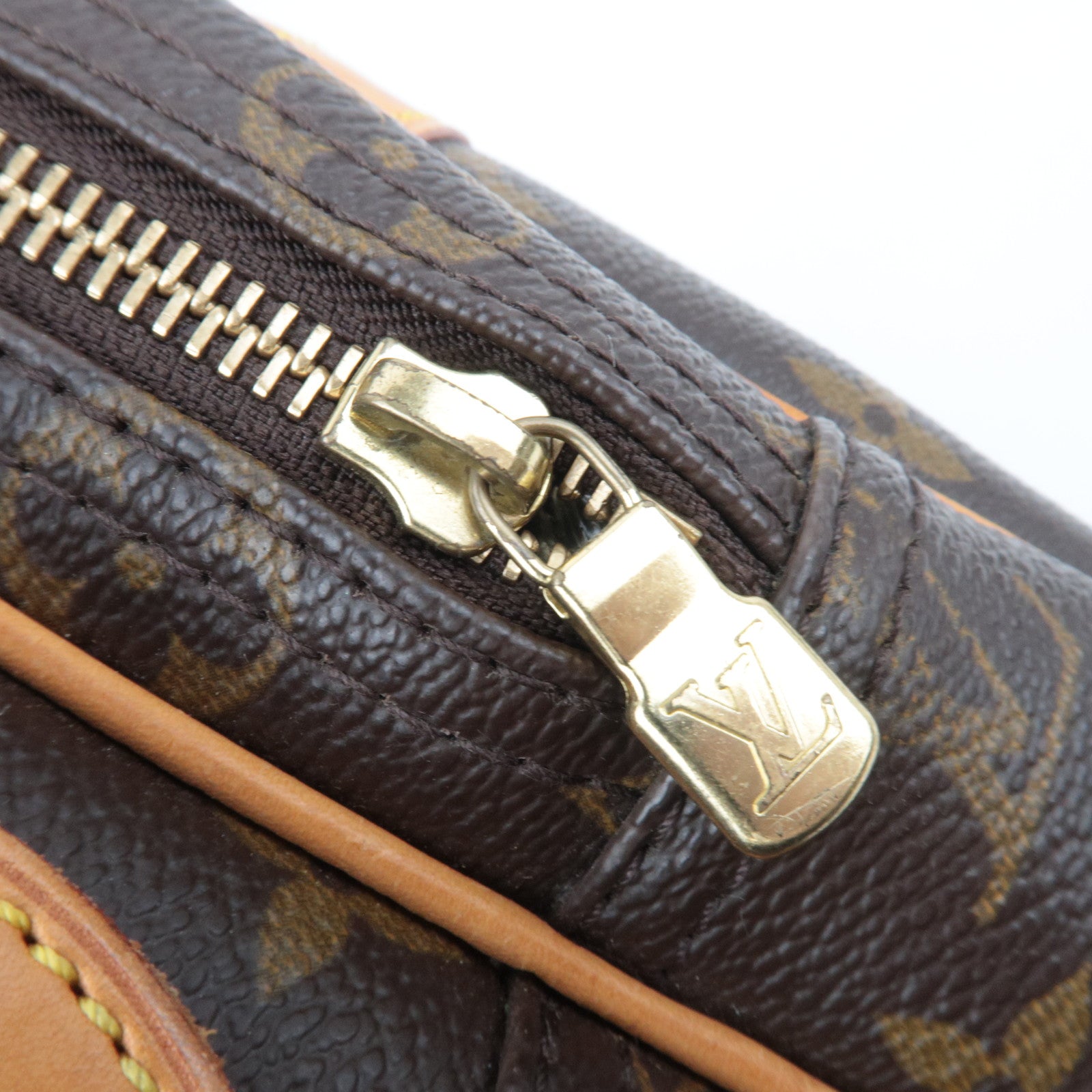 Louis Vuitton Monogram Reporter PM Shoulder Bag M45254
