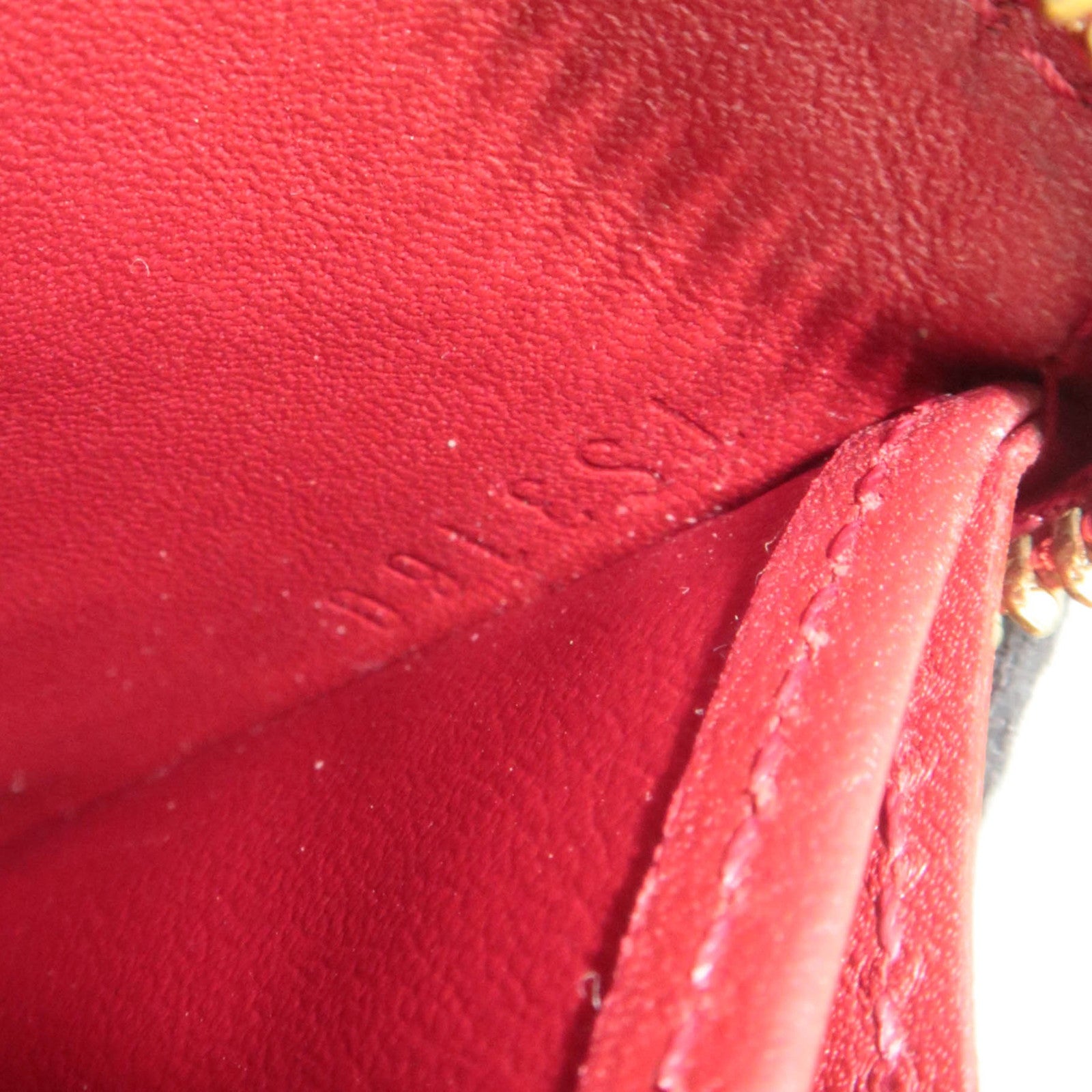 Louis Vuitton Monogram Vernis Zippy Coin Purse Pomme D'Amour M93608