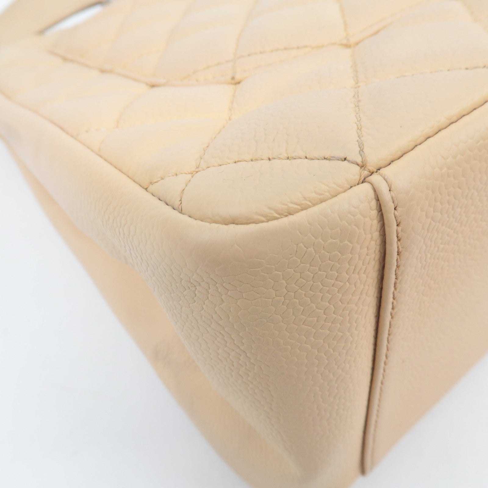 CHANEL GST Tote Caviarskin Beige
