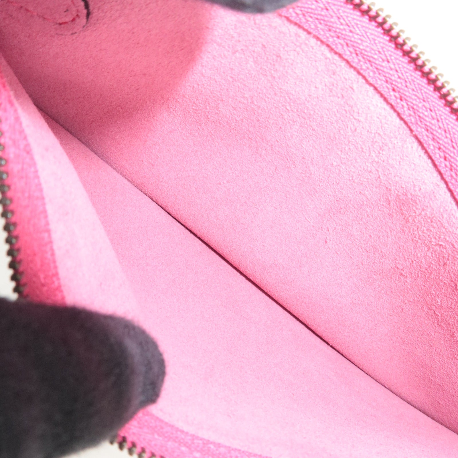 GUCCI Logo Print Drawstring Leather Backpack Pink 516639