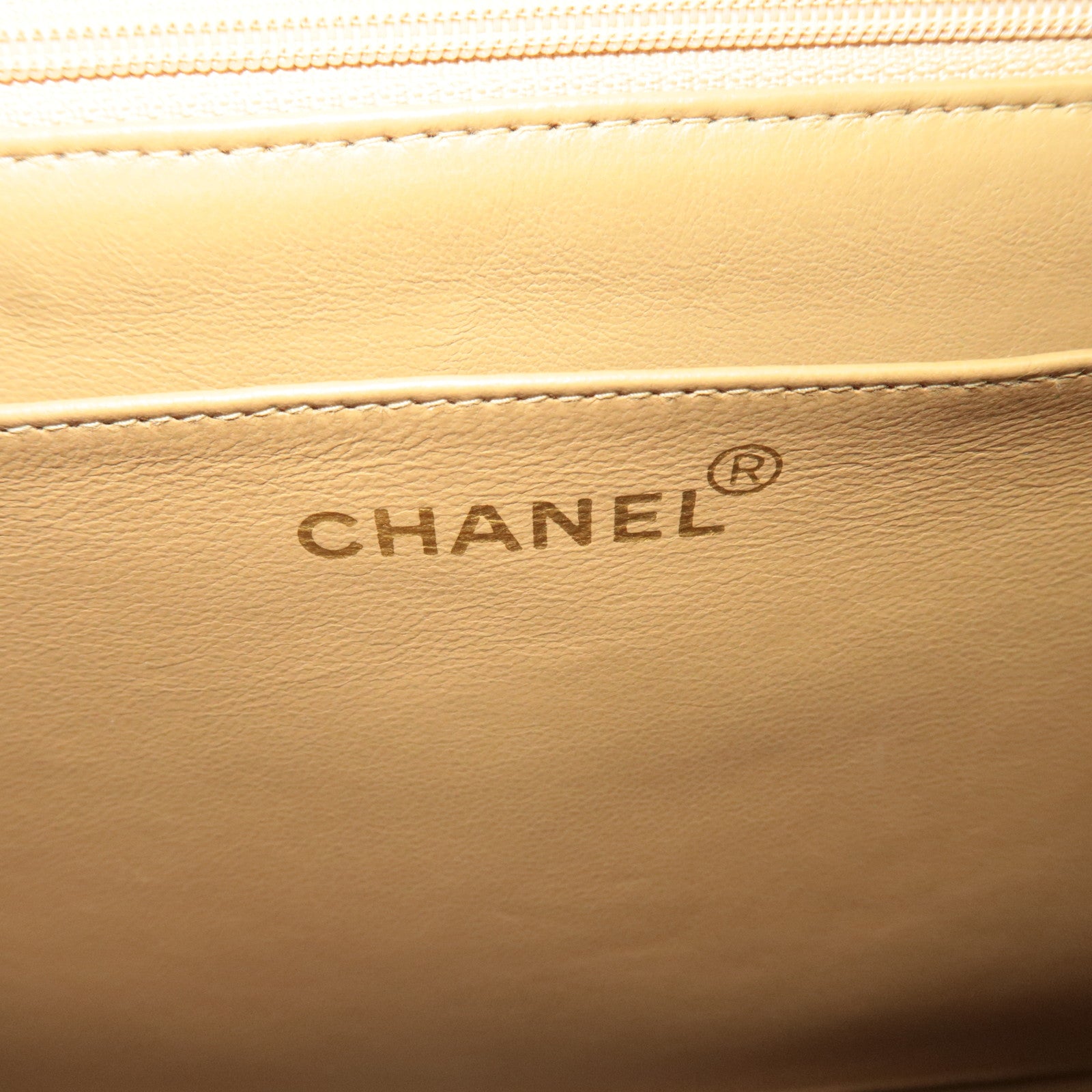 CHANEL Jumbo Matelasse 30 Lambskin Chain Shoulder Bag Beige