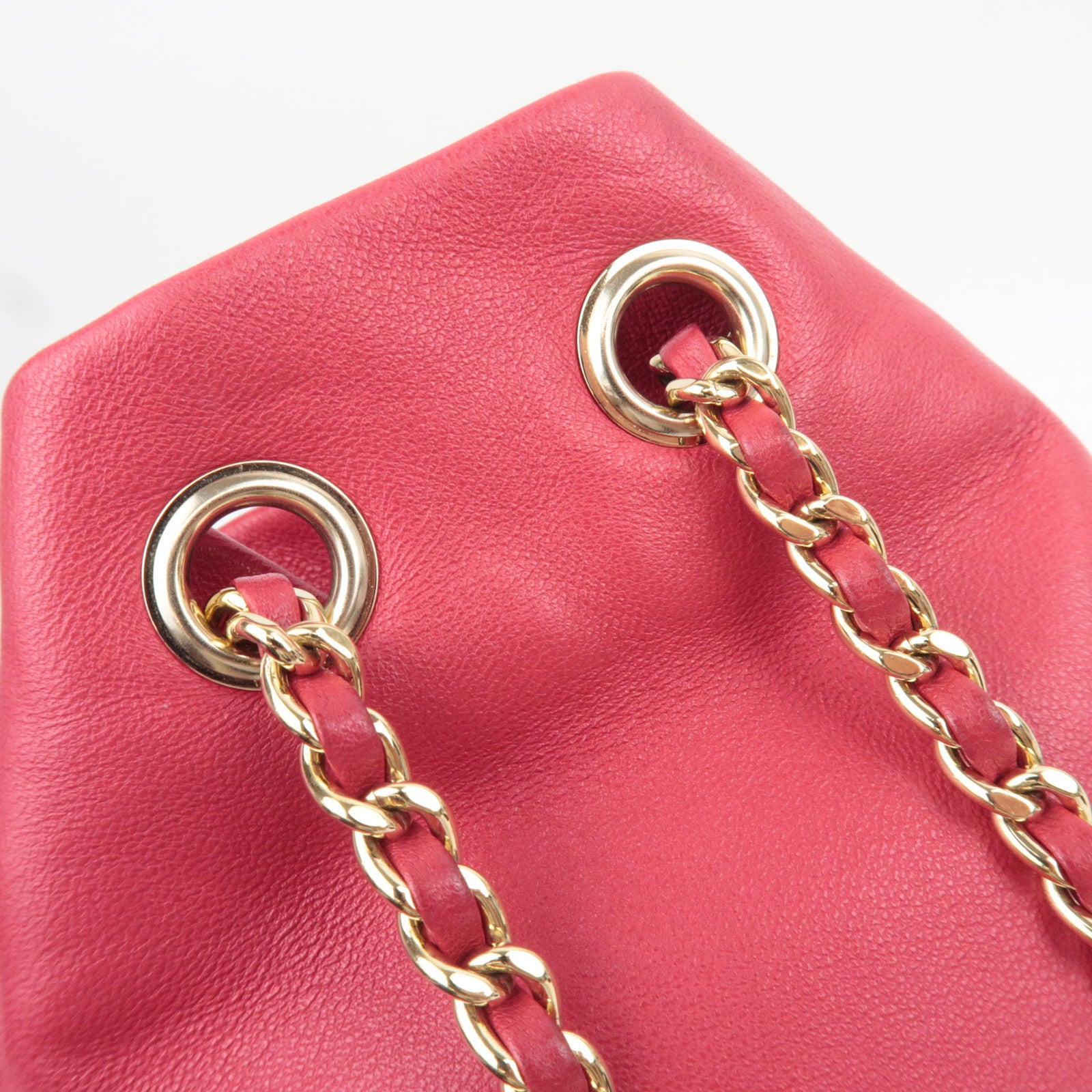 CHANEL Matelasse Lambskin Chain Backpack Pink