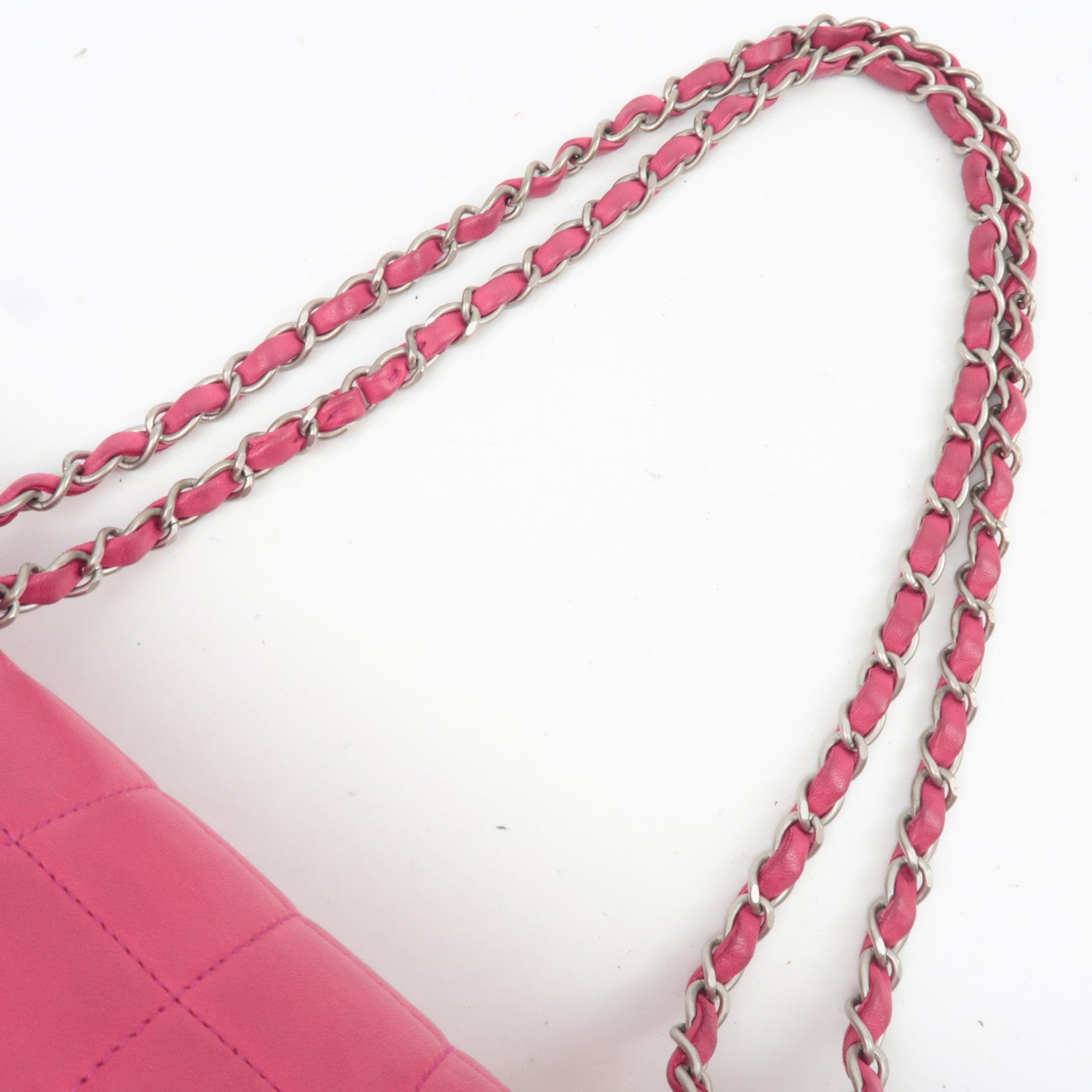 CHANEL 2.55 Chocolate Bar Lambskin Chain Shoulder Bag Pink