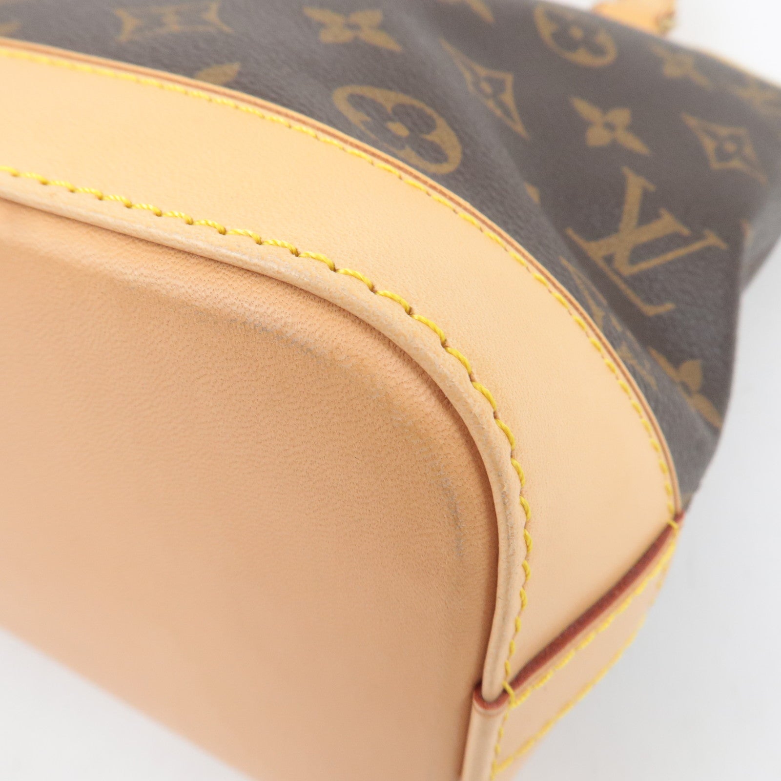 Louis Vuitton Monogram Lockit Handbag M40102