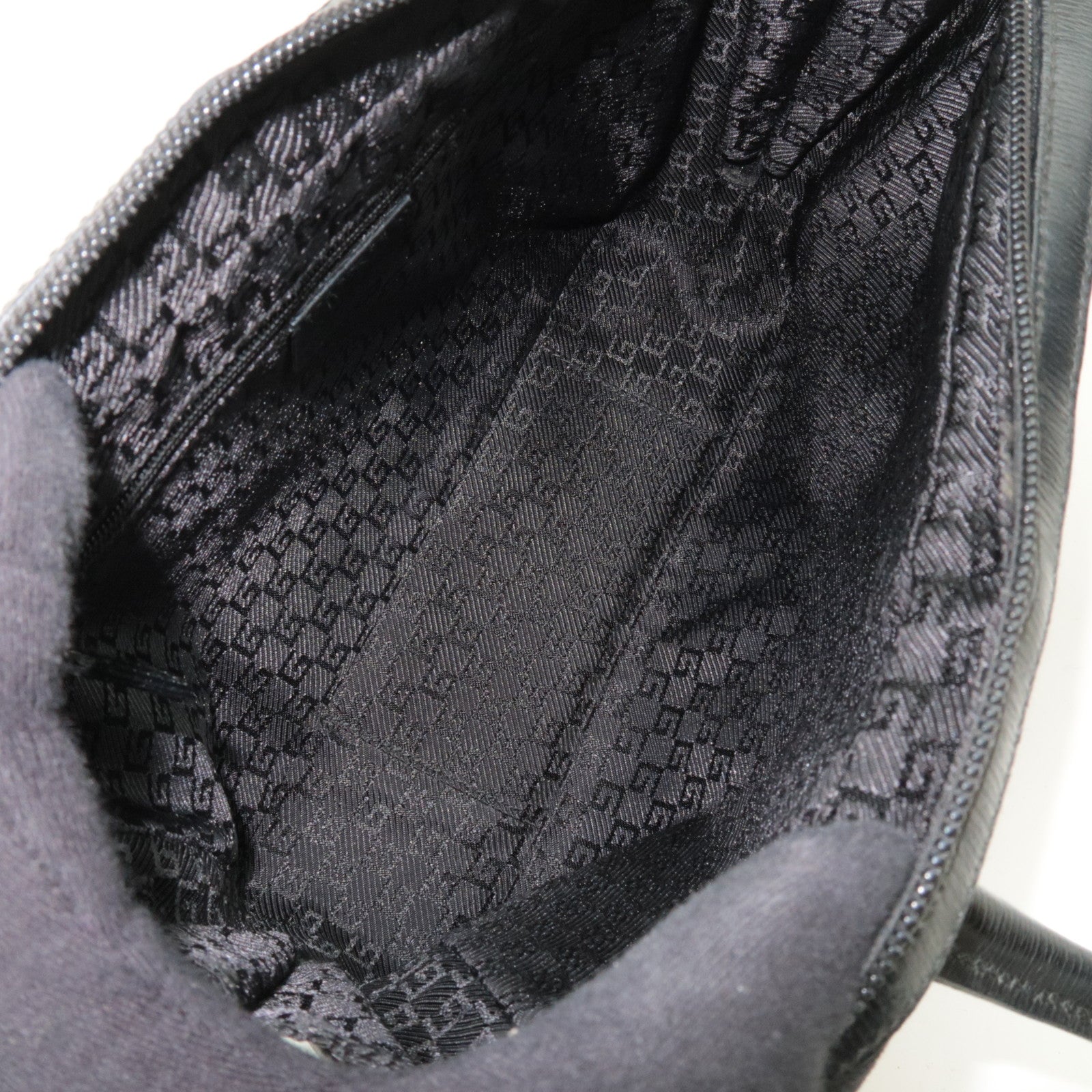 GUCCI G Logo Clasp Canvas Leather Handbag Black 001.5155