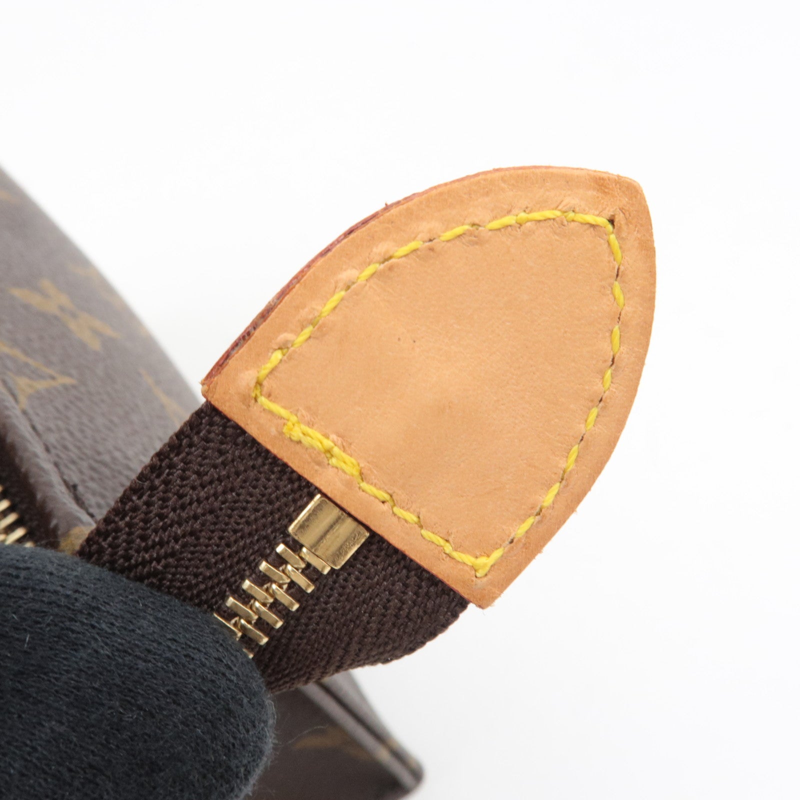 Louis Vuitton Monogram Poche Toilette 15 Small Pouch M47546