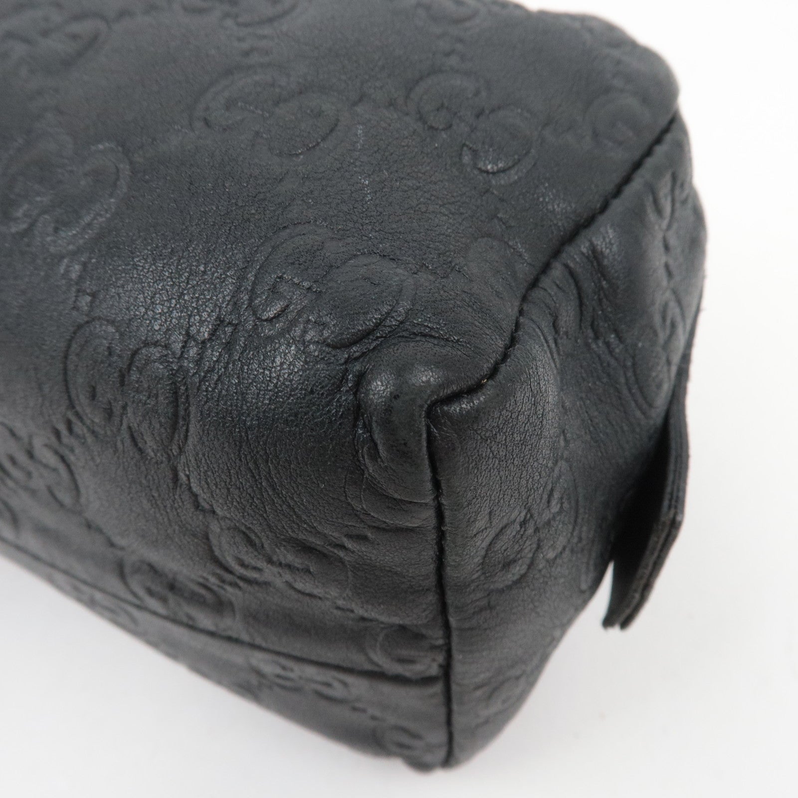 GUCCI Guccissima Leather Cosmetic Pouch Black 29595