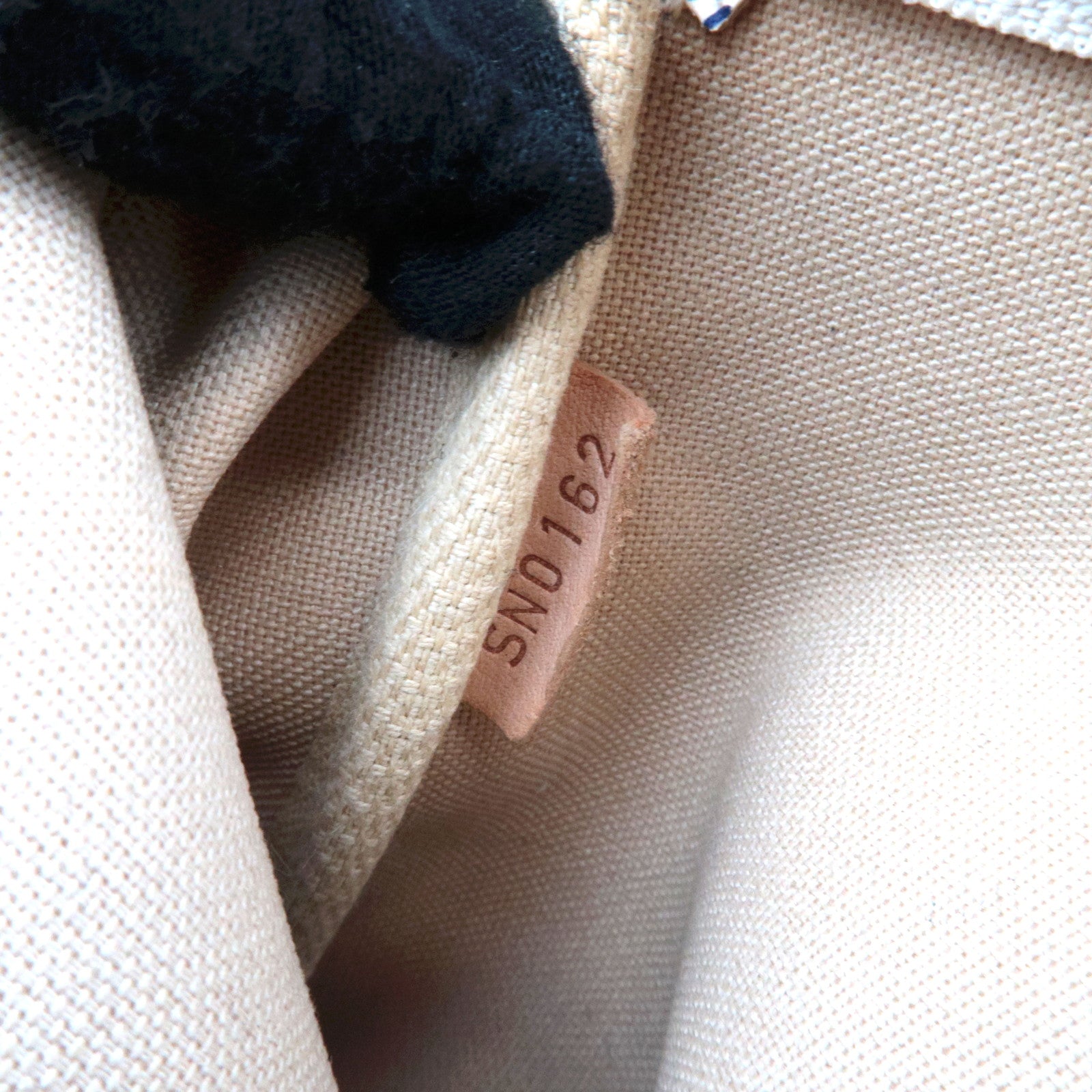 Louis Vuitton Damier Azur Eva Shoulder Bag N55214