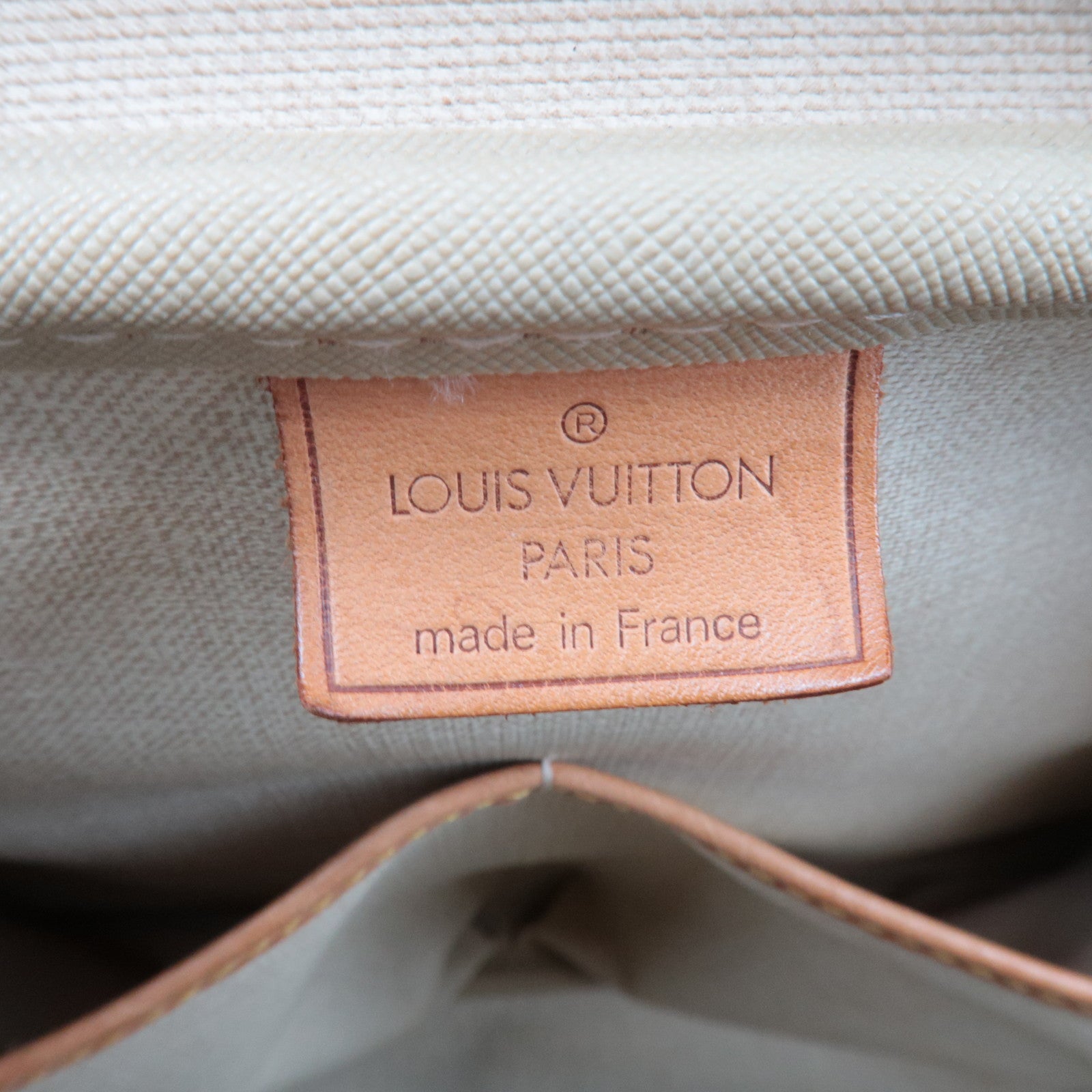 Louis Vuitton Monogram Deauville Handbag M47270