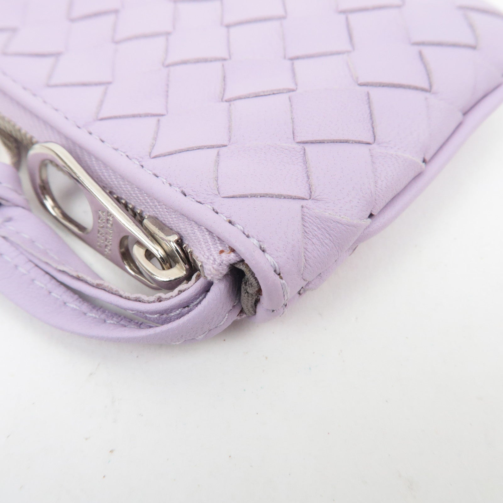BOTTEGA VENETA Intrecciato Leather Coin Case Lavender