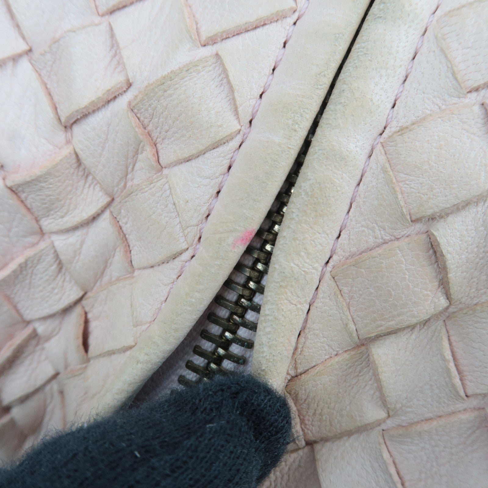 BOTTEGA VENETA Intrecciato Leather Boston Bag Pink 173398