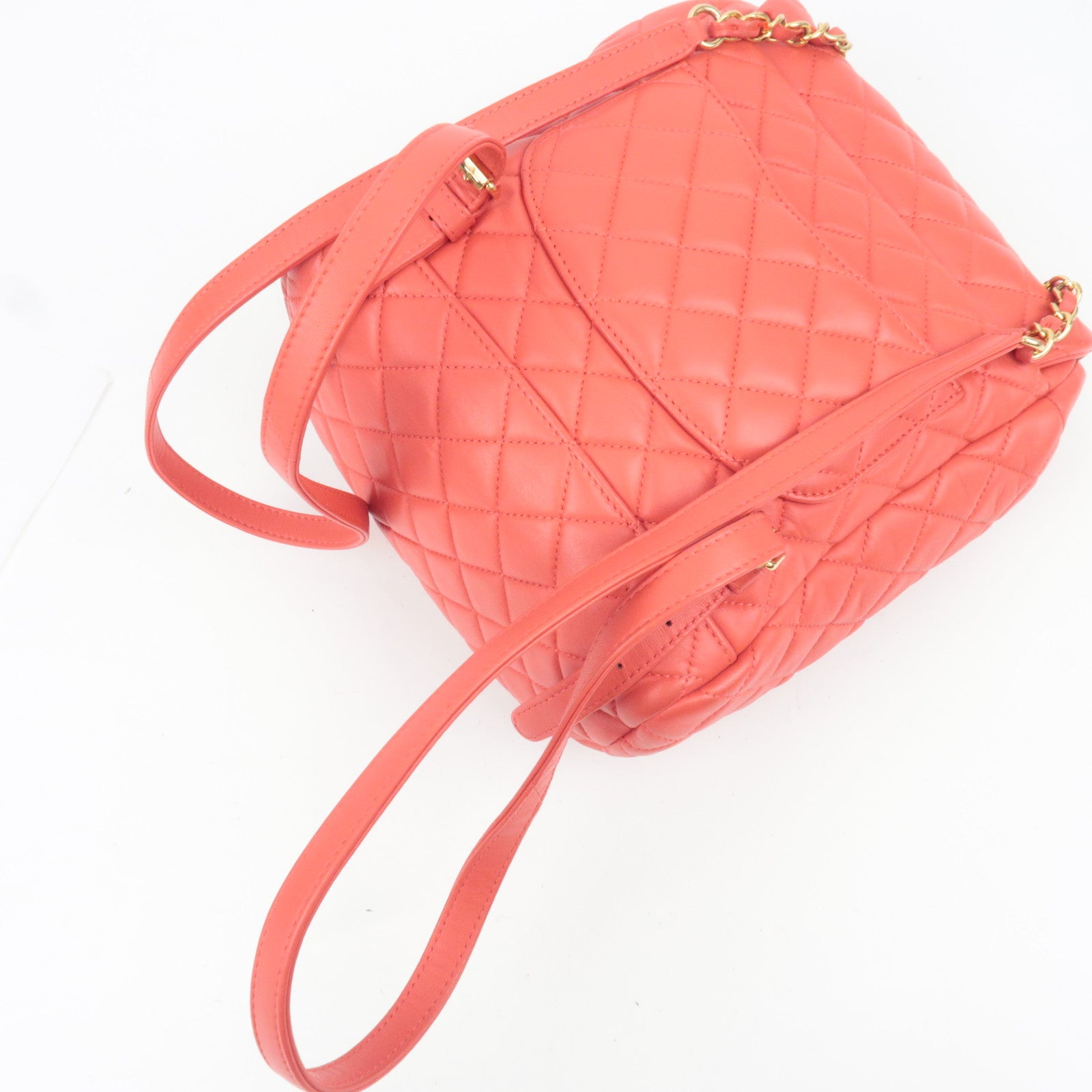 CHANEL Matelasse Lambskin Chain Backpack Red