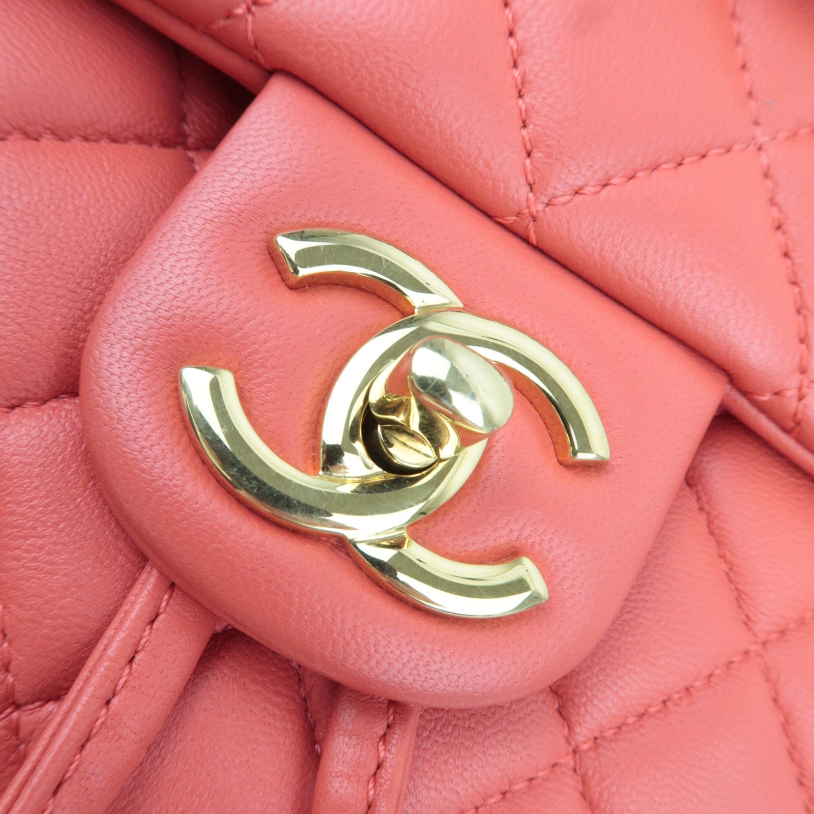 CHANEL Matelasse Lambskin Chain Backpack Red