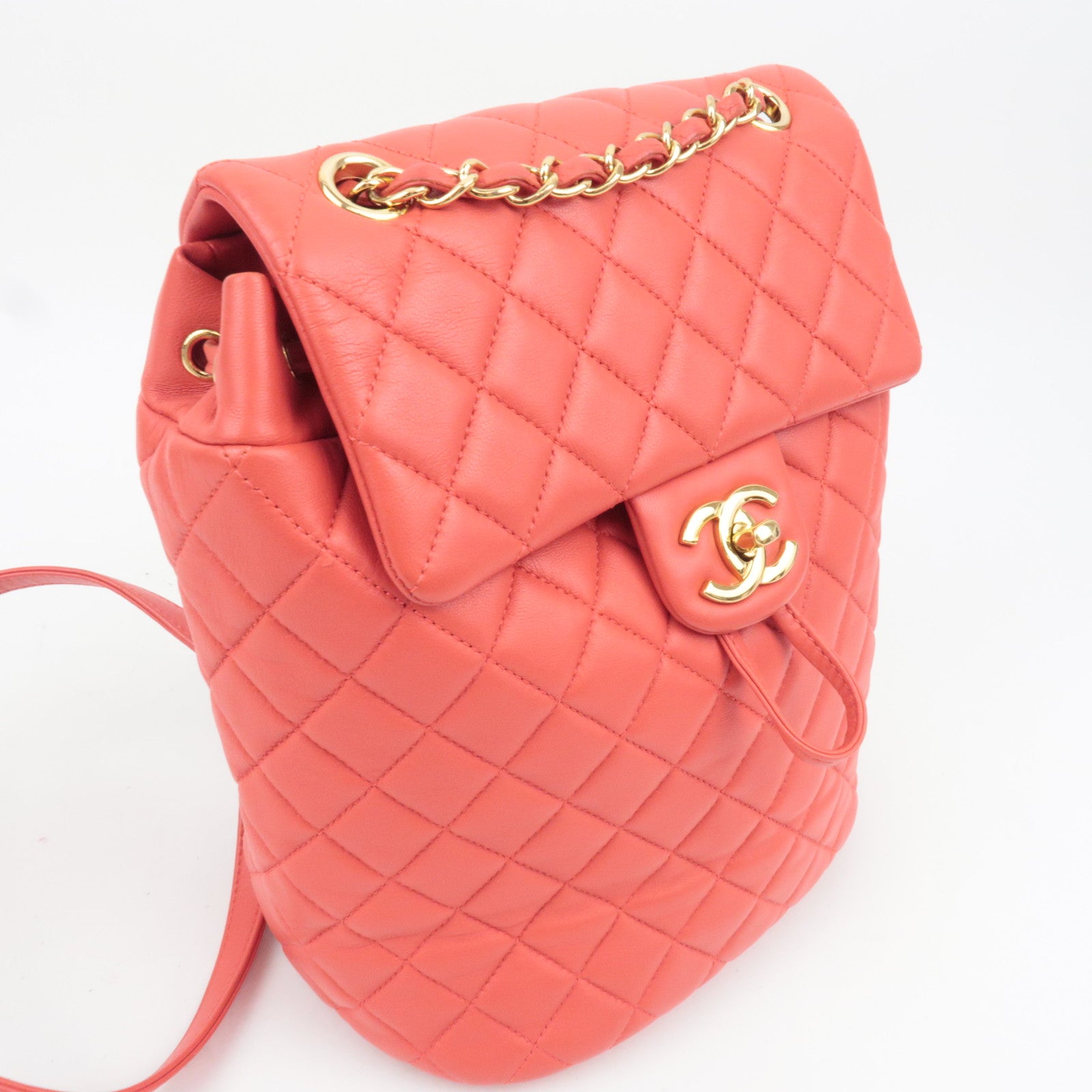CHANEL Matelasse Lambskin Chain Backpack Red