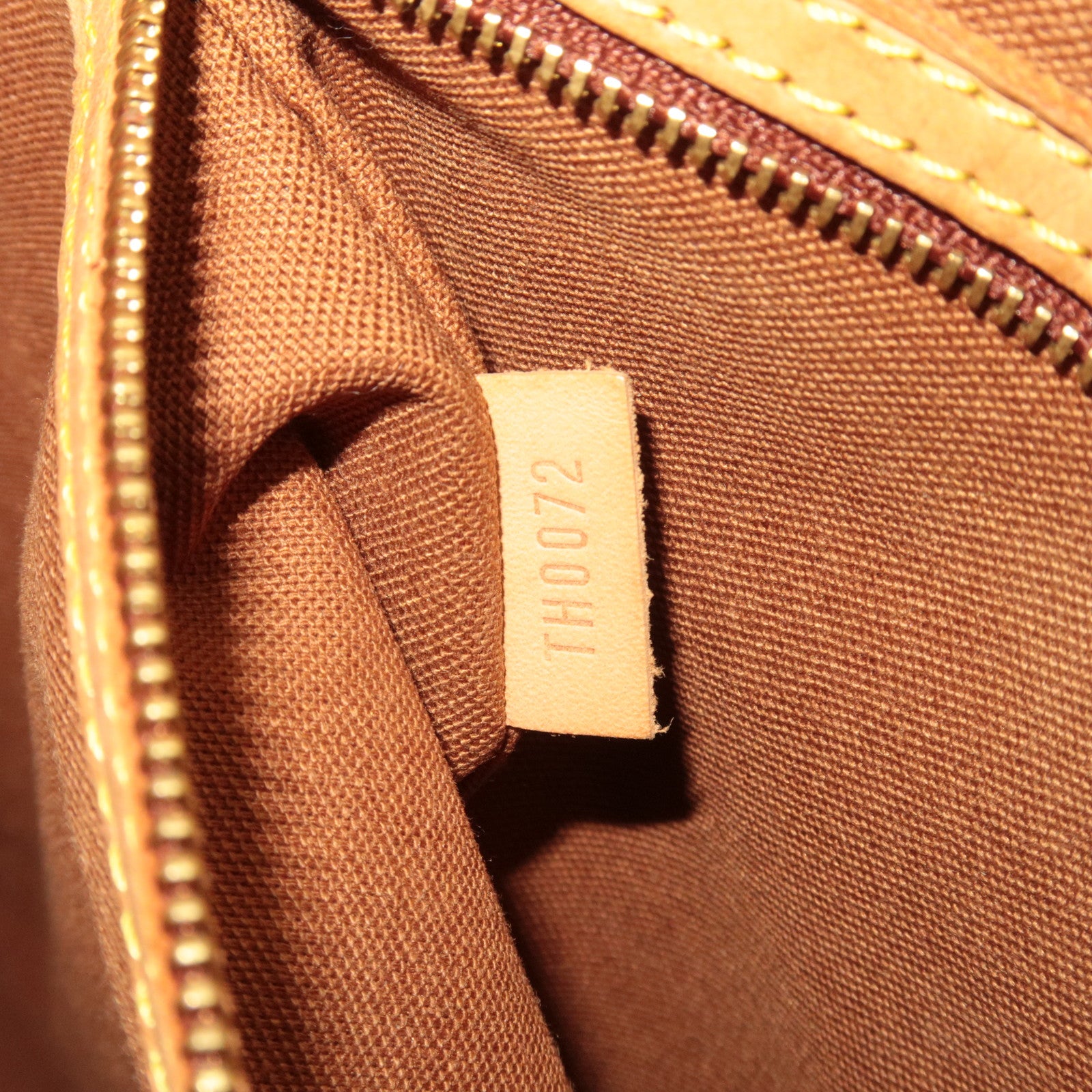 Louis Vuitton Monogram Cabas Mezzo Tote Bag M51151