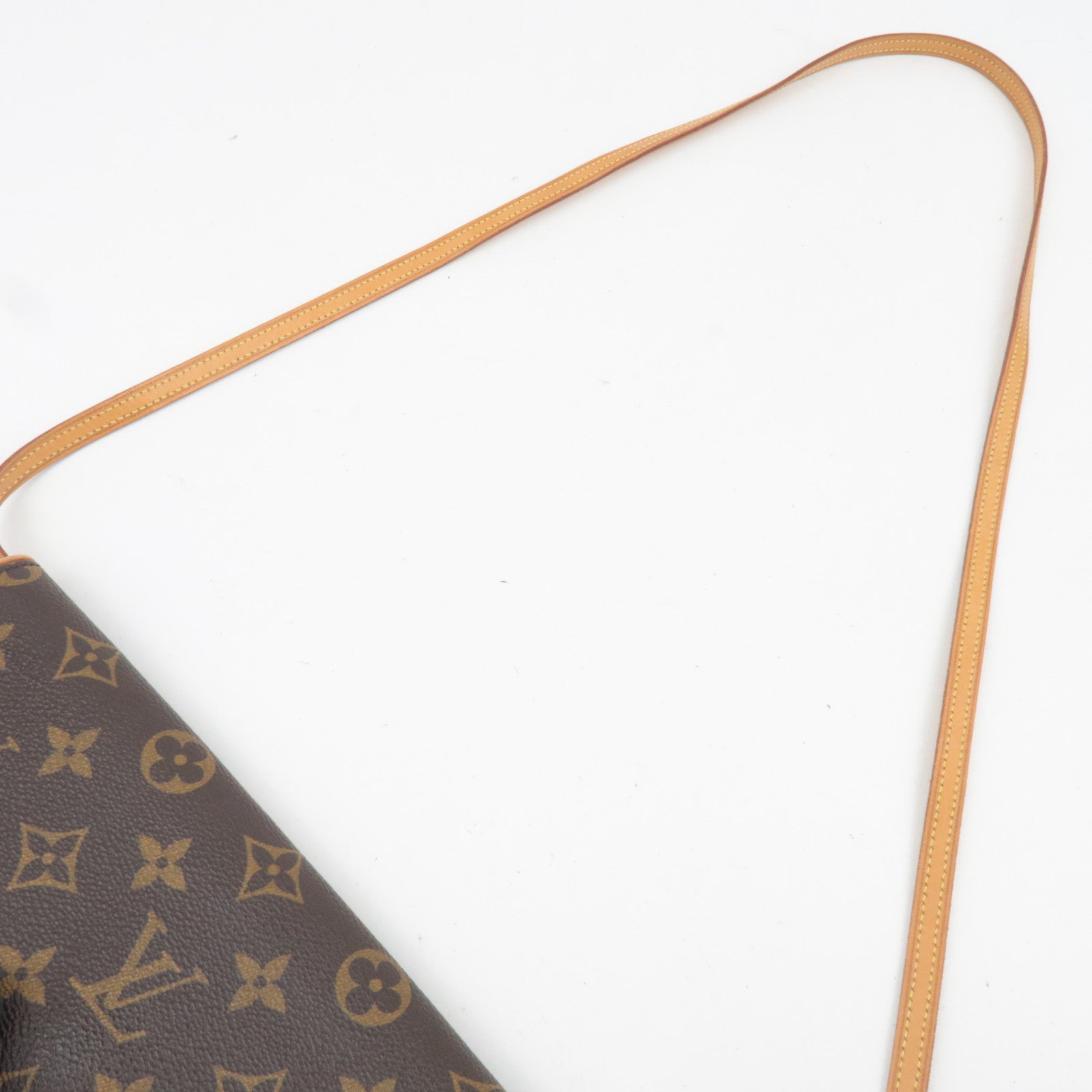 Louis Vuitton Monogram Pochette Twin GM Shoulder Bag M51852