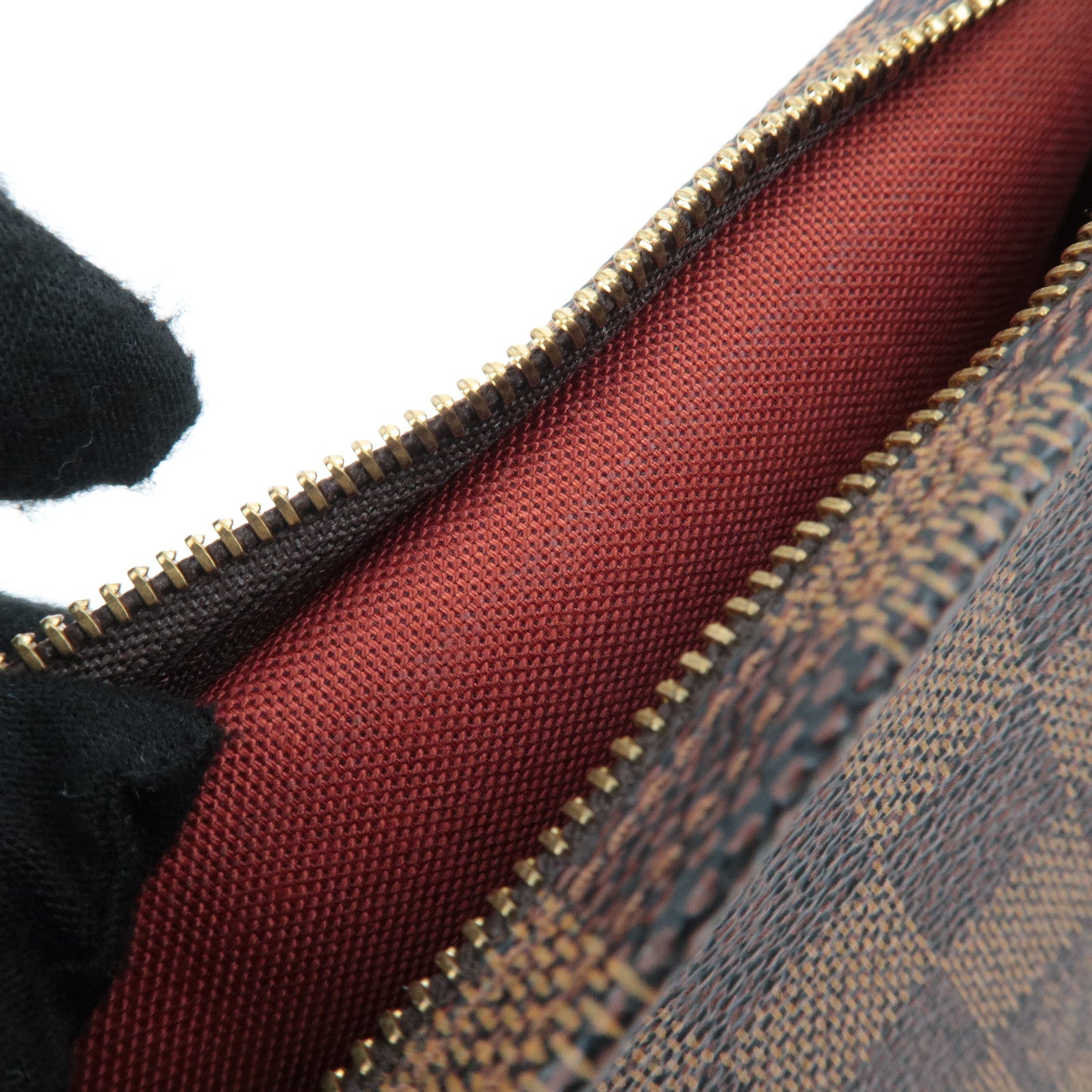 Louis Vuitton Damier Trousse Makeup Mini Handbag N51982