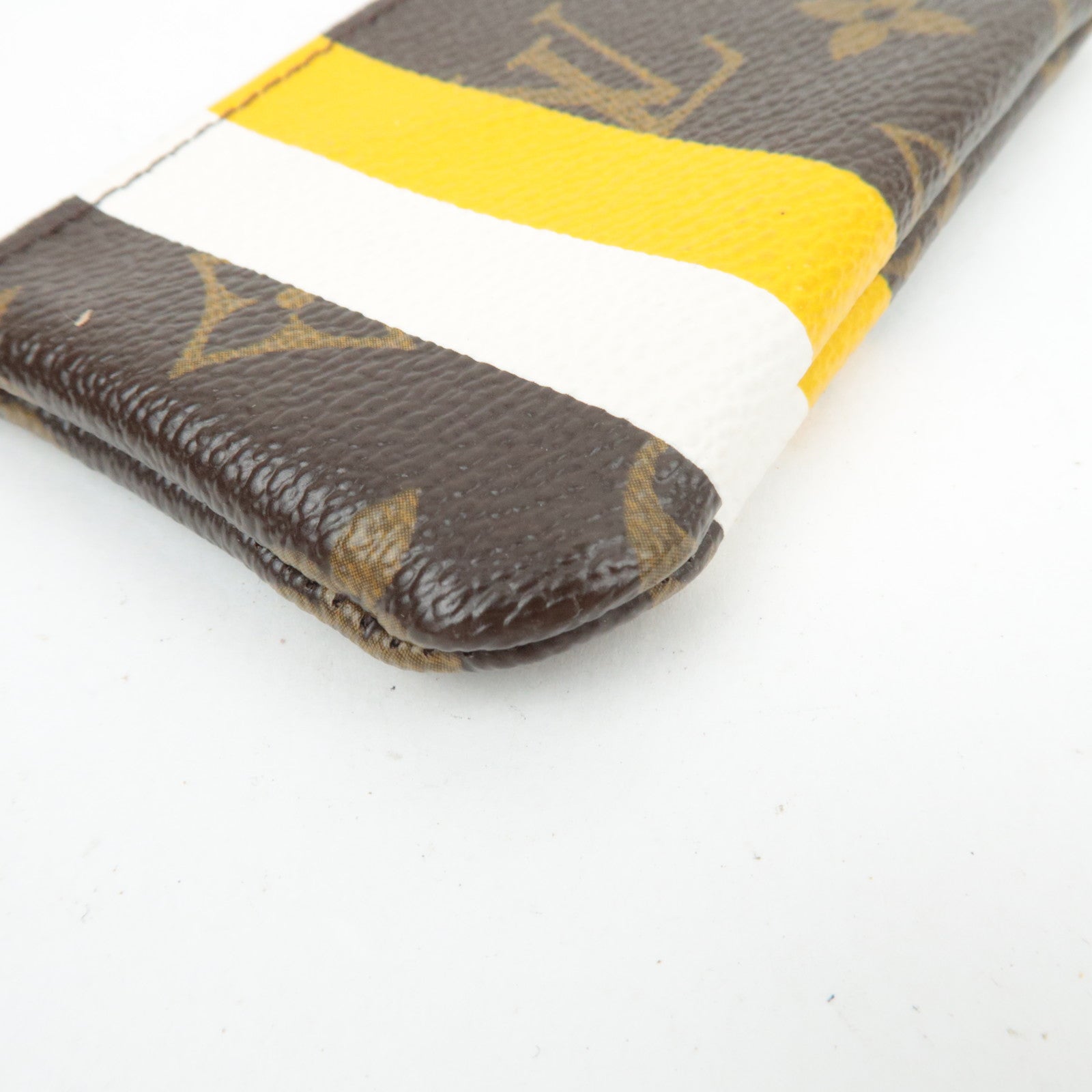 Louis Vuitton Monogram Groom Pochette Cles Coin Case Jaune M60033