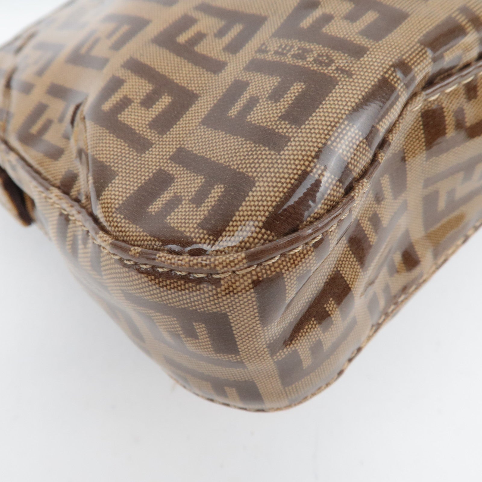 FENDI Zucchino Mamma Baguette Vinyl Leather Shoulder Bag Brown 26424