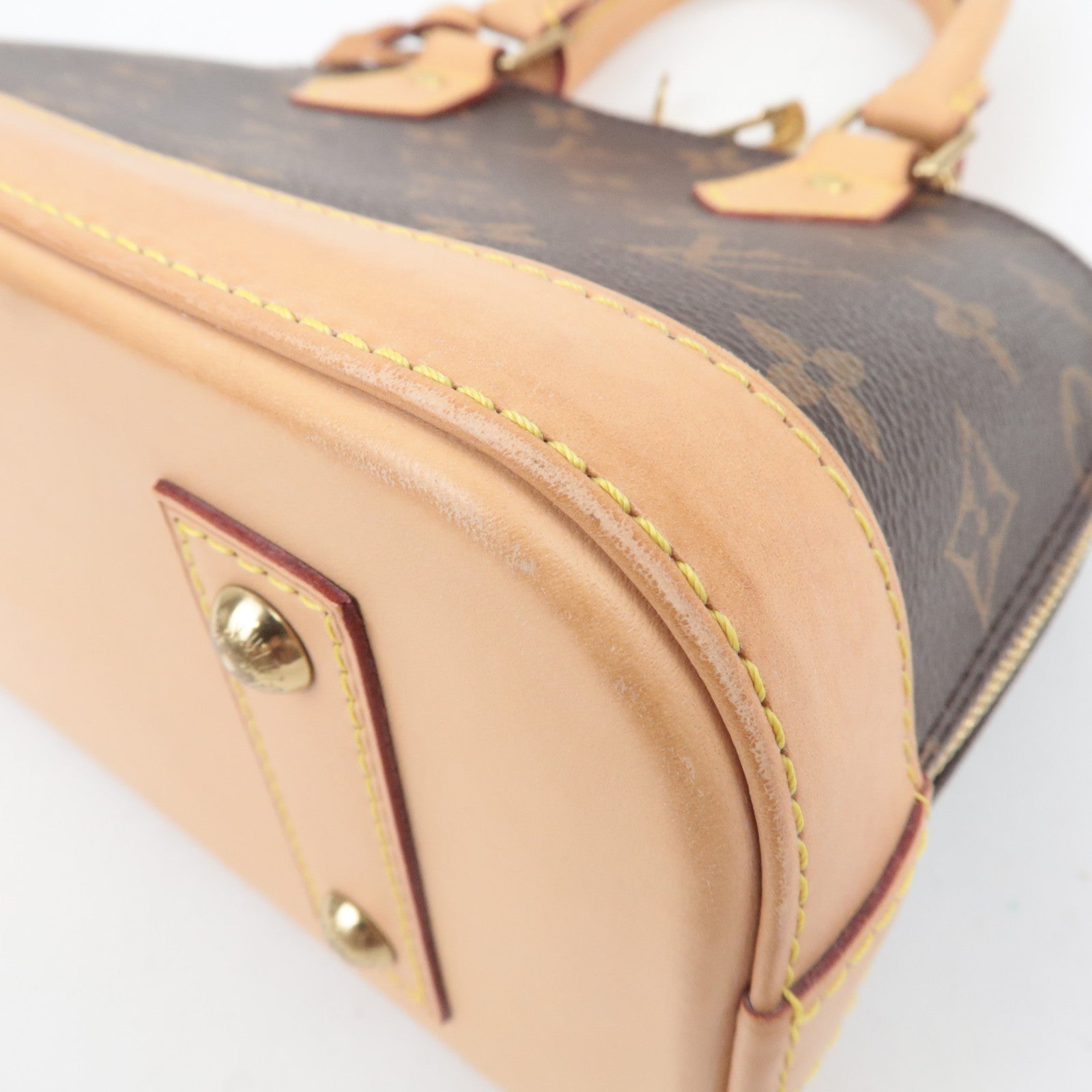 Louis Vuitton Monogram Alma BB 2Way Handbag M53152
