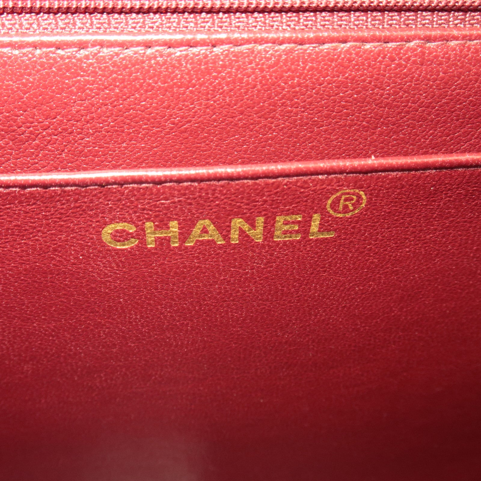 CHANEL Jumbo Matelasse 30 Lambskin Chain Shoulder Bag Black Gold HDW