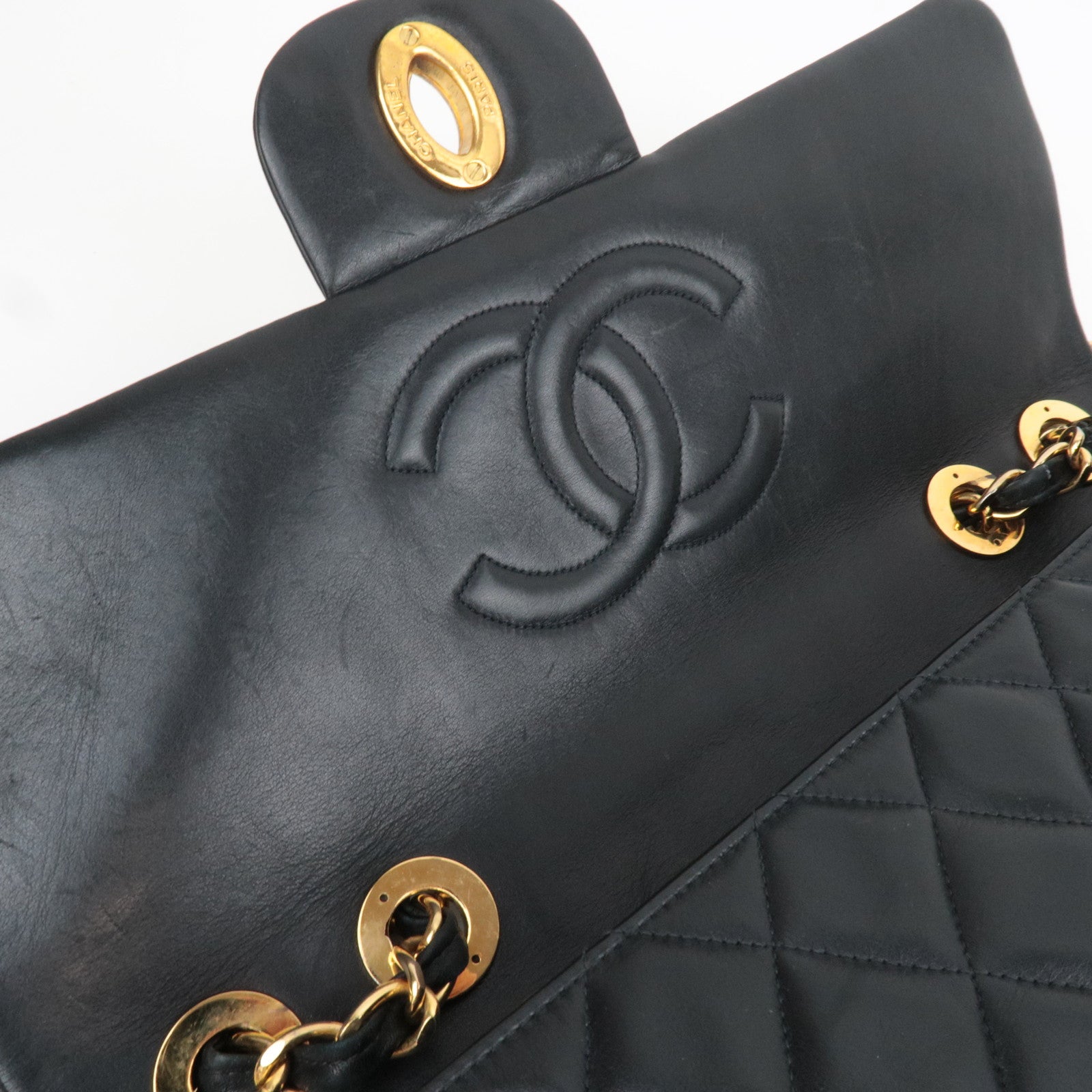 CHANEL Maxi Matelasse 34 Lambskin Chain Shoulder Bag Black Gold HDW