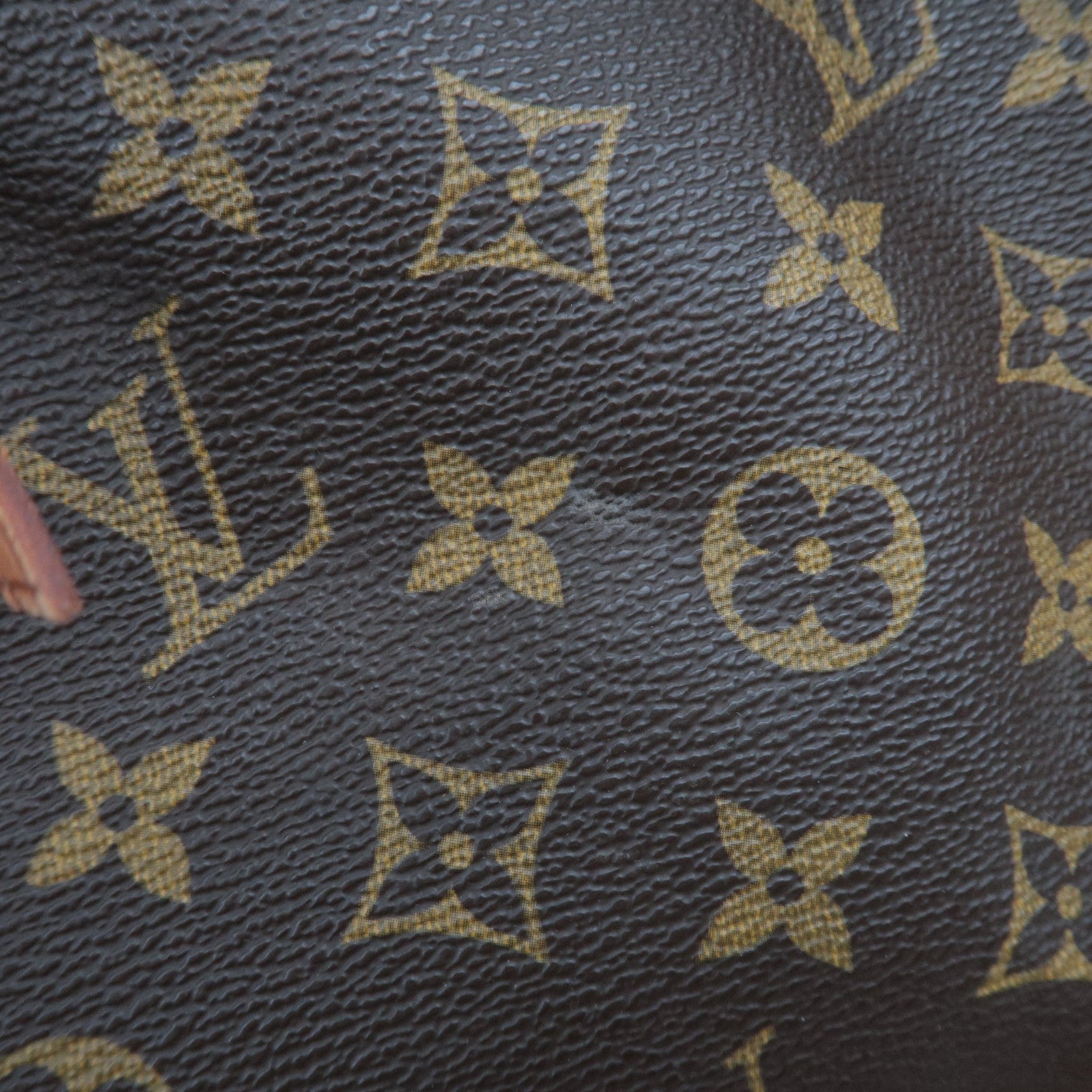Louis Vuitton Monogram Noe Shoulder Bag M42224
