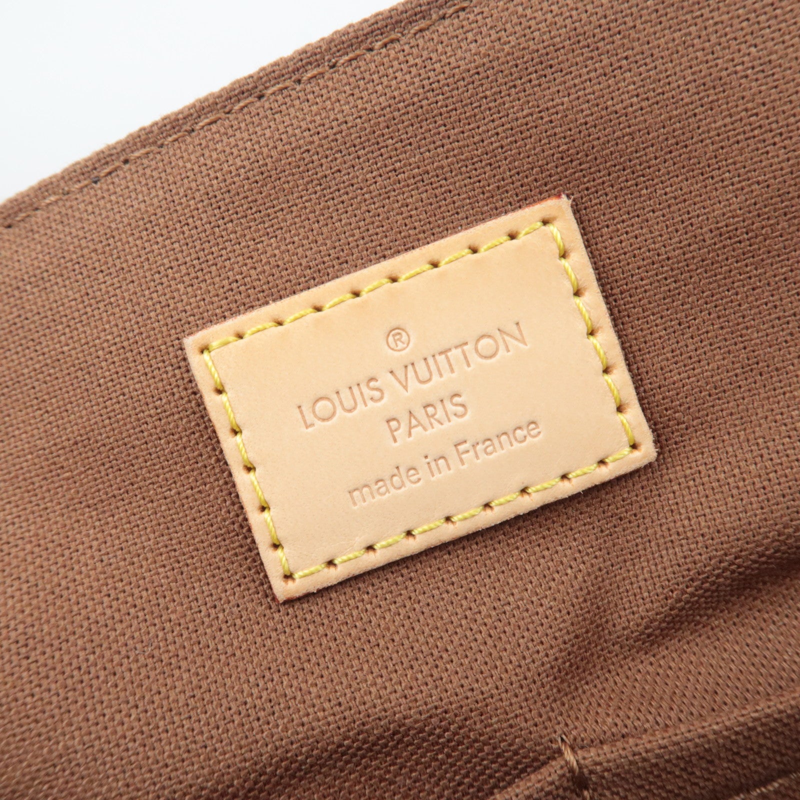 Louis Vuitton Monogram Messenger Beaubourg MM Shoulder Bag M97038