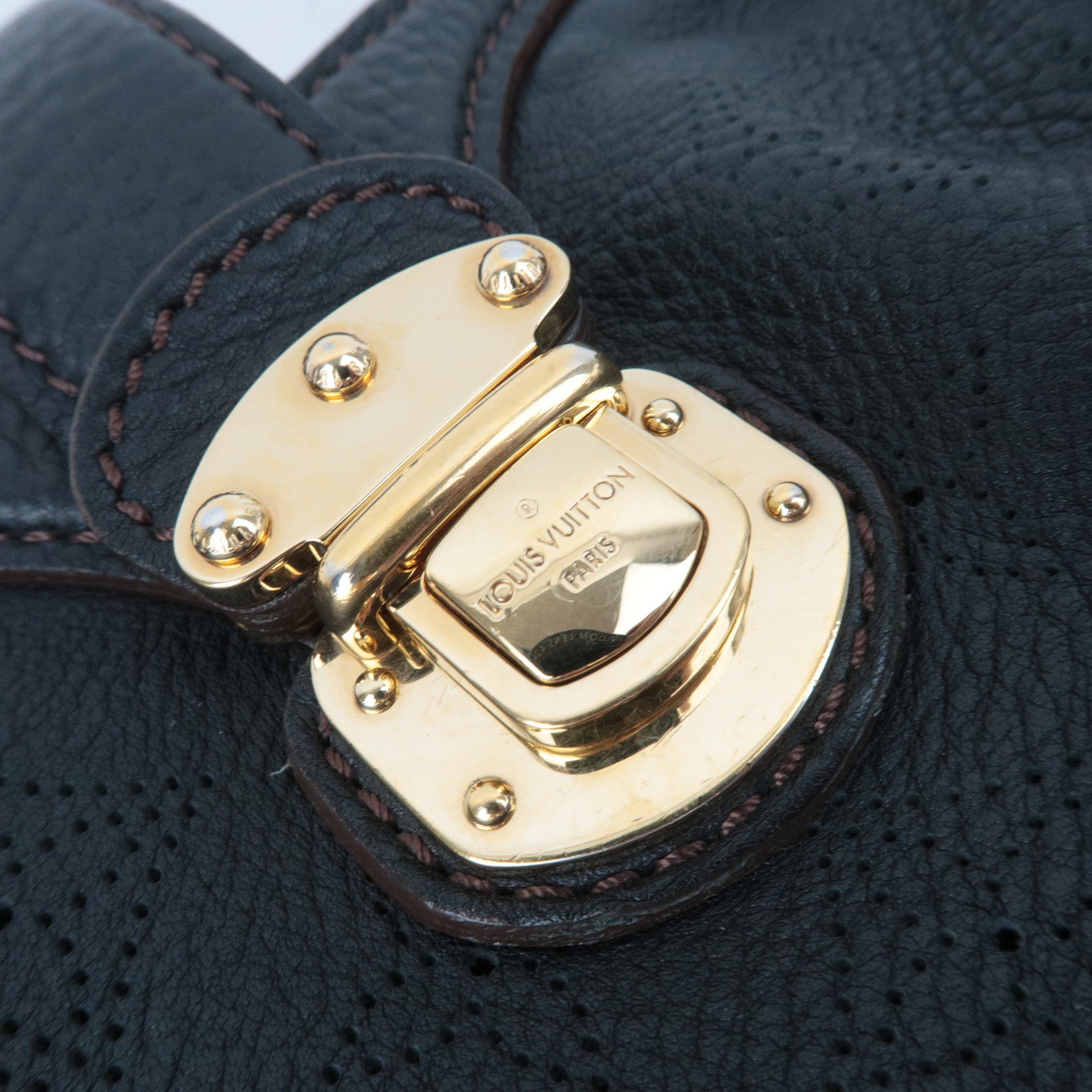 Louis Vuitton Monogram Mahina XS Shoulder Bag Noir M95660