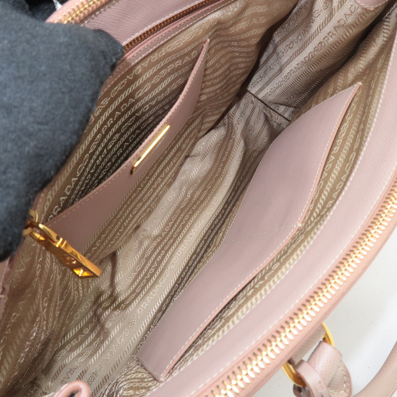 PRADA Saffiano Galleria Leather Handbag Pink Beige BN1786