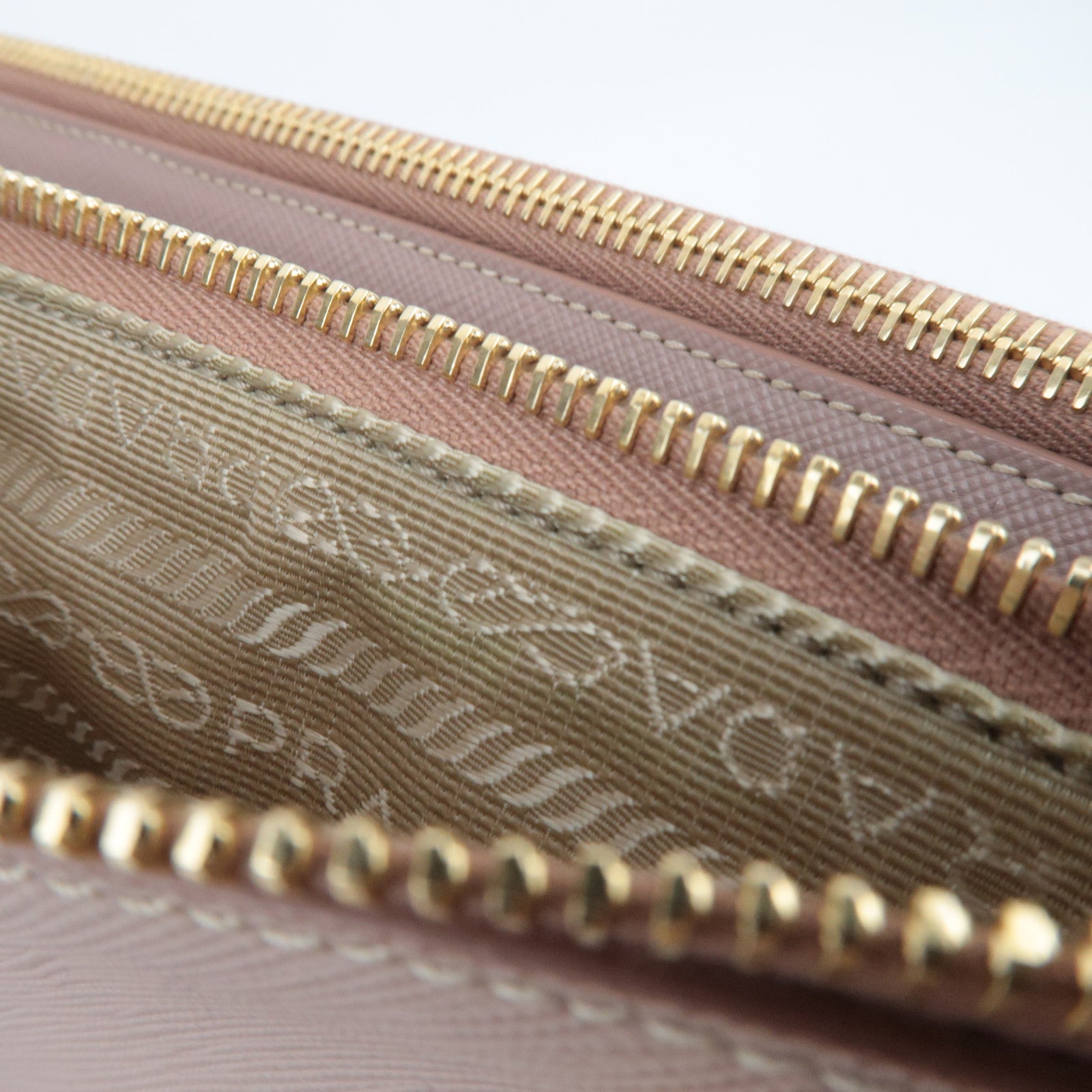 PRADA Saffiano Galleria Leather Handbag Pink Beige BN1786