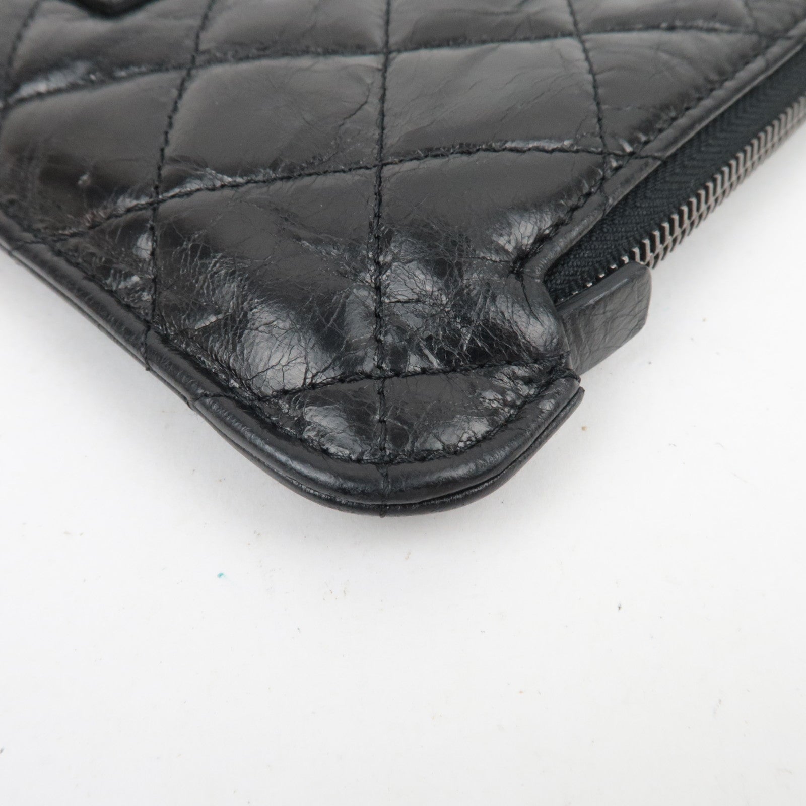CHANEL Matelasse Aged Calfskin Clutch Bag Black