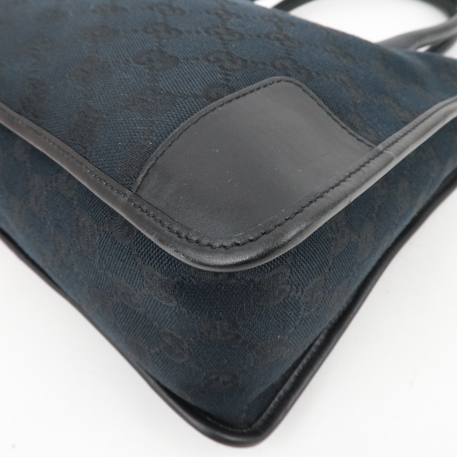GUCCI GG Canvas Handbag Black 000.0855