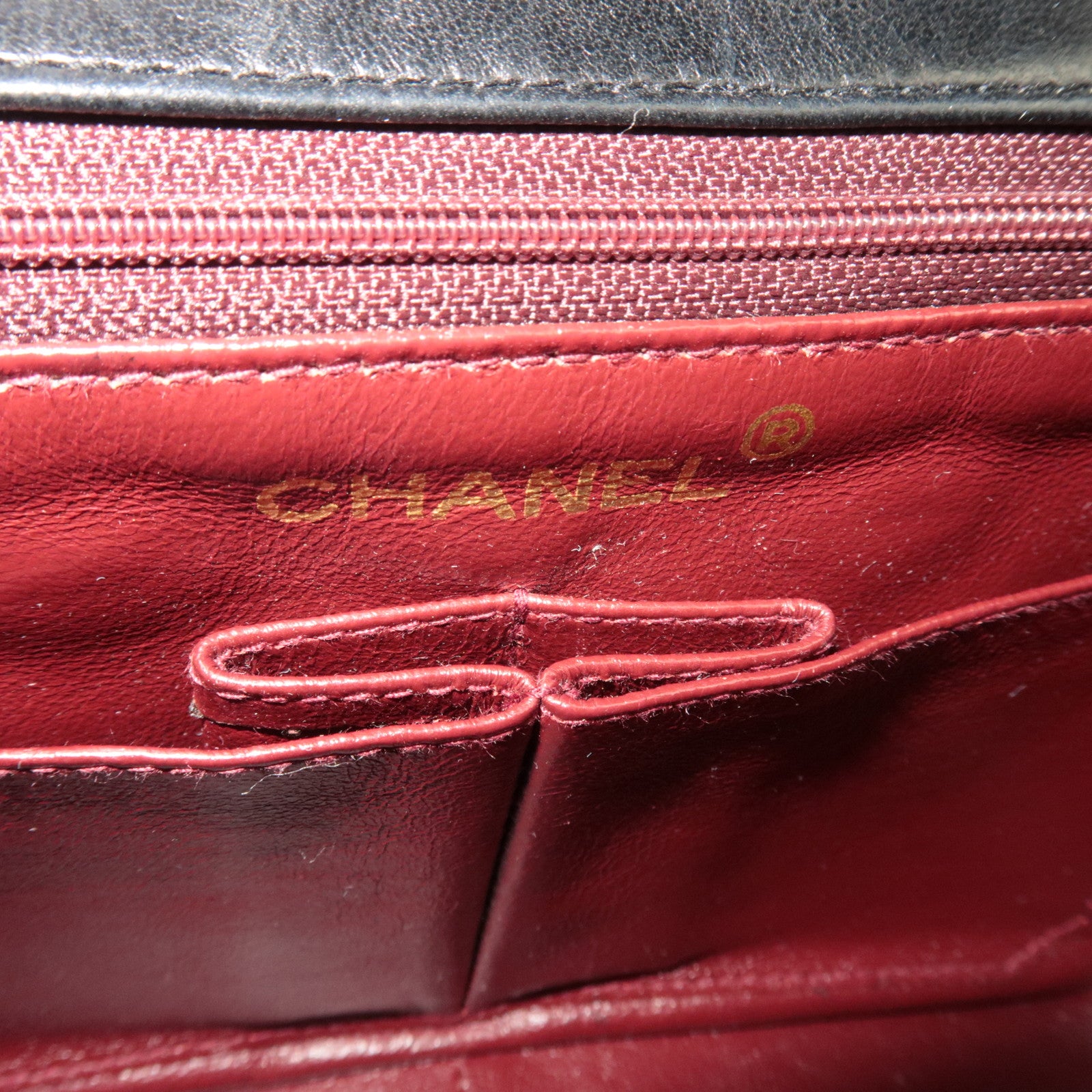 CHANEL Mini Matelasse 20 Lambskin Chain Shoulder Bag Black