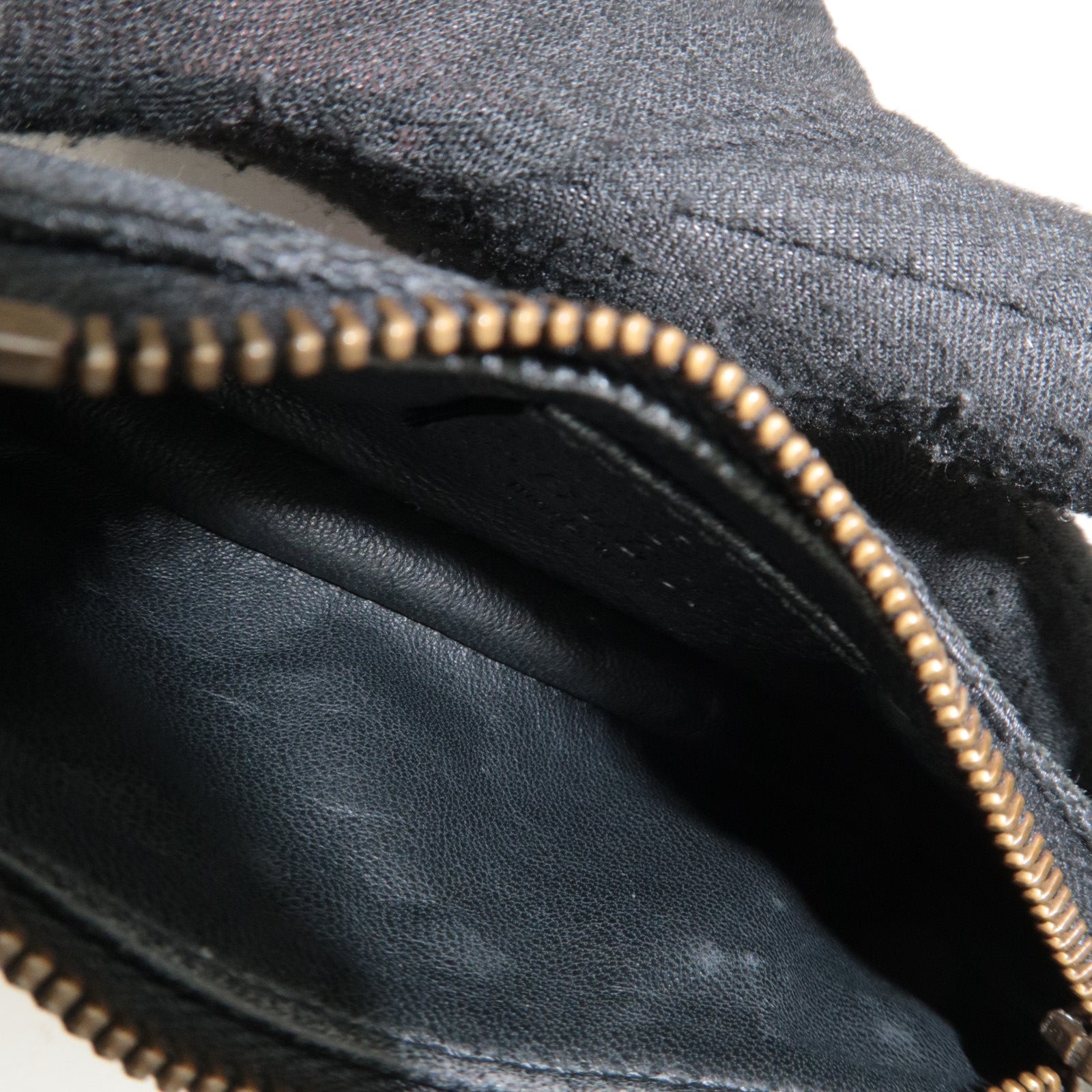 GUCCI GG Canvas Coin Case Black 120973
