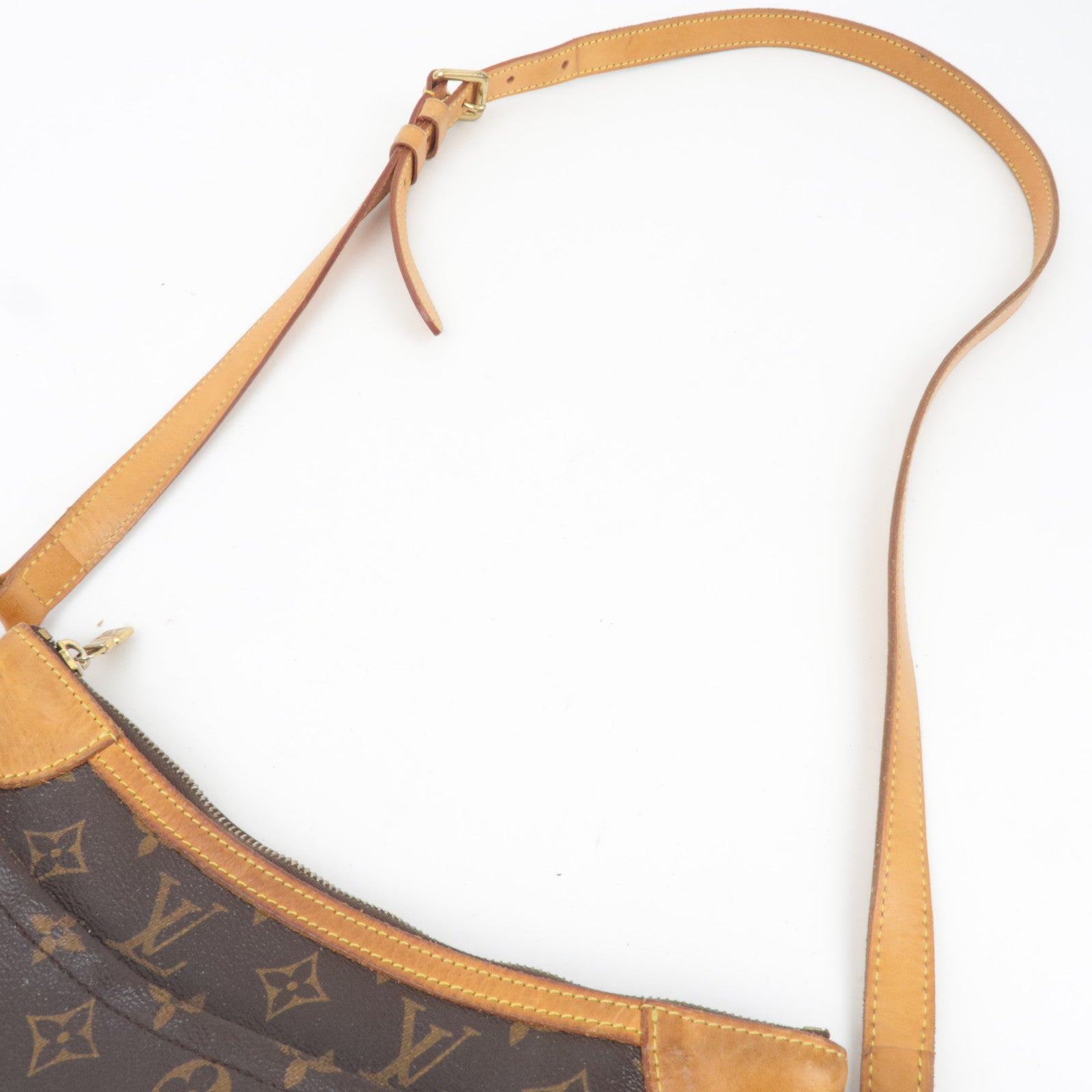 Louis Vuitton Monogram Odeon MM Shoulder Bag M56389