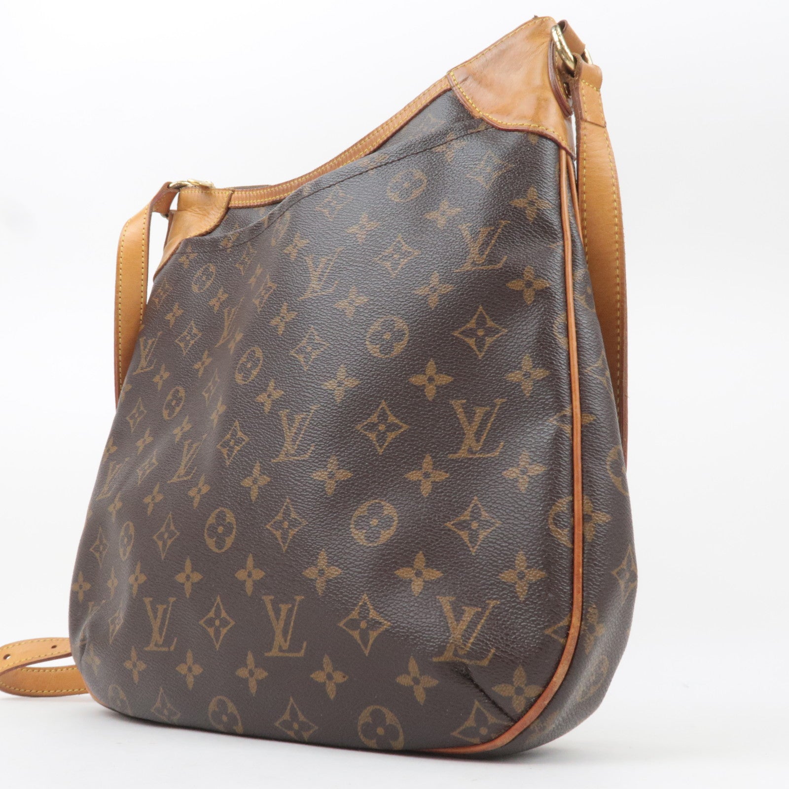 Louis Vuitton Monogram Odeon MM Shoulder Bag M56389