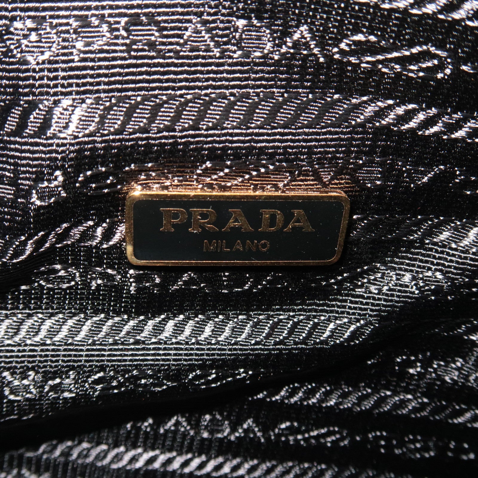 PRADA Vitello Phoenix Leather Shoulder Bag Black 1BH157