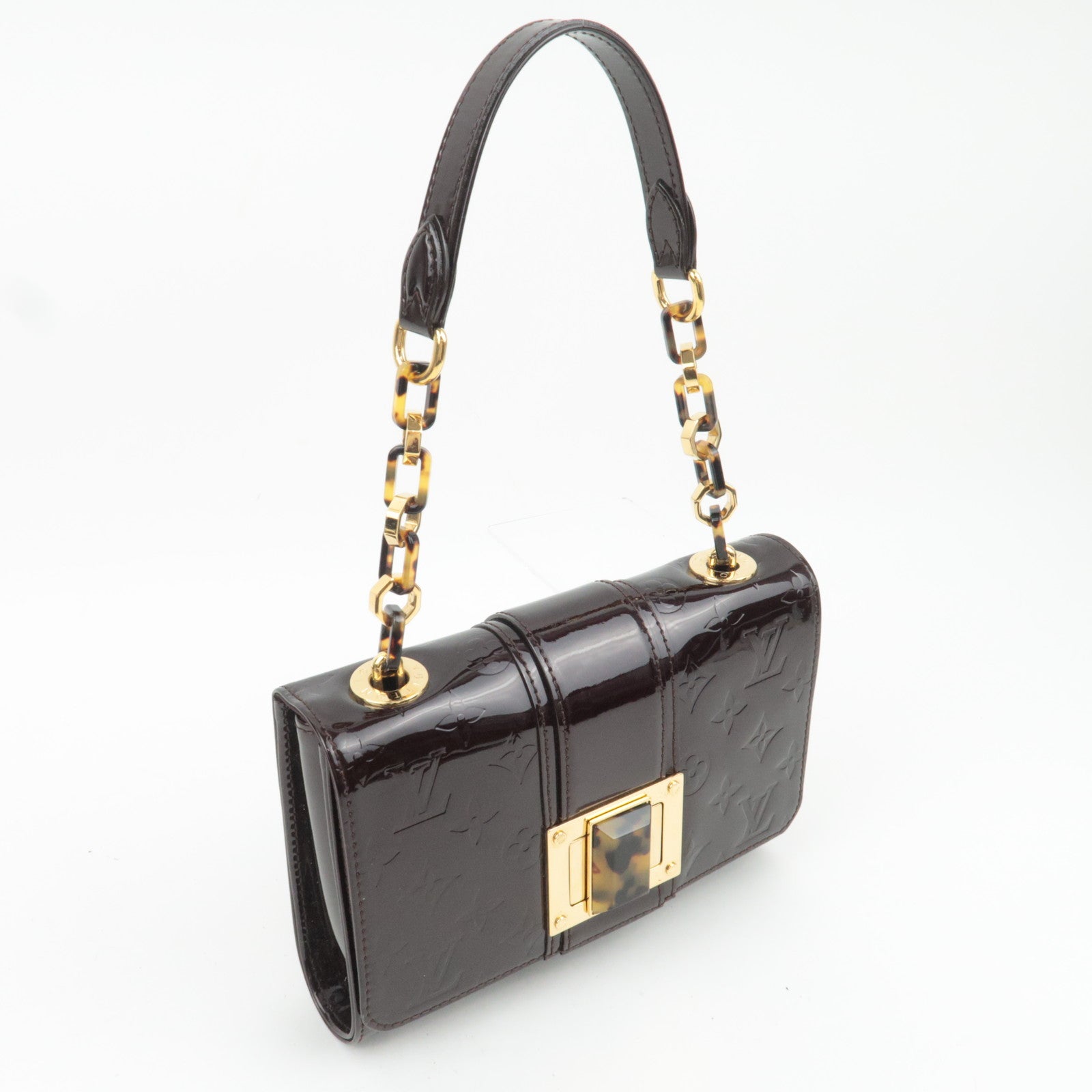 Louis Vuitton Monogram Vernis Vermont Avenue Shoulder Bag Amarante M91279