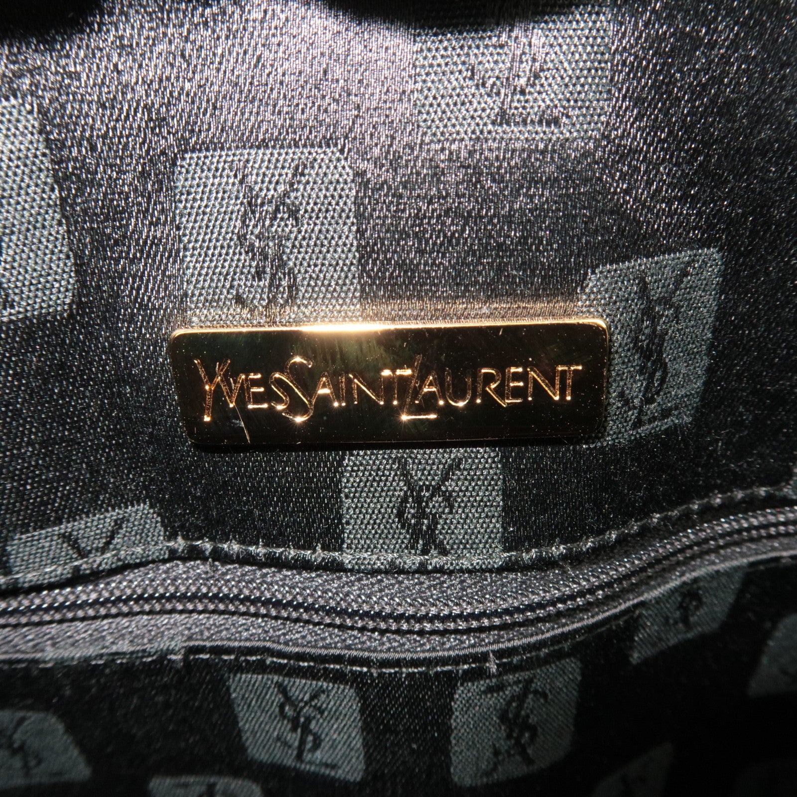 SAINT LAURENT YSL Leather Handbag Black