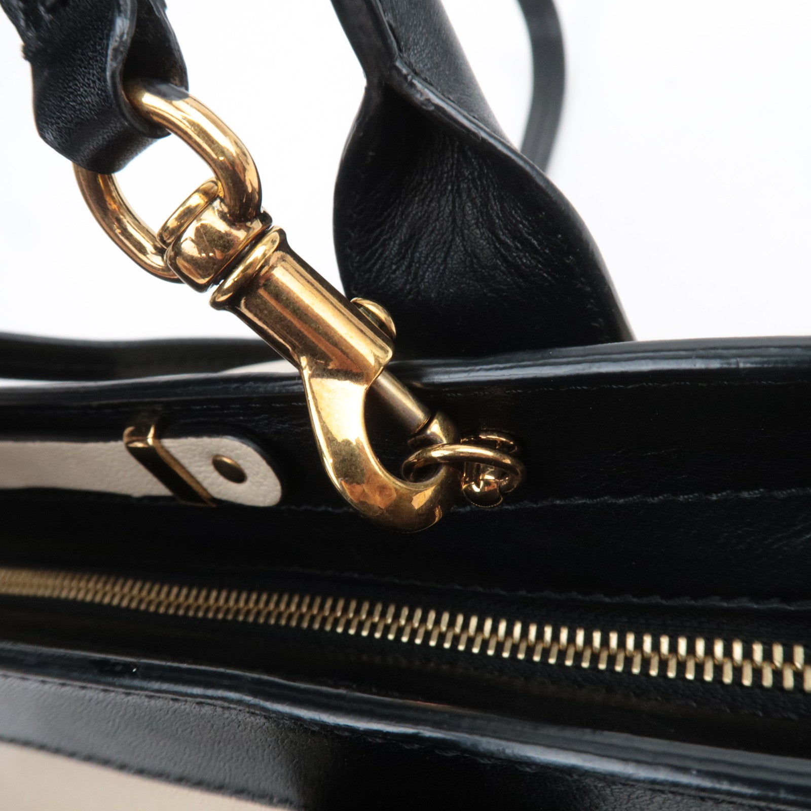 Chloe Alice 2Way Leather Handbag Beige Black